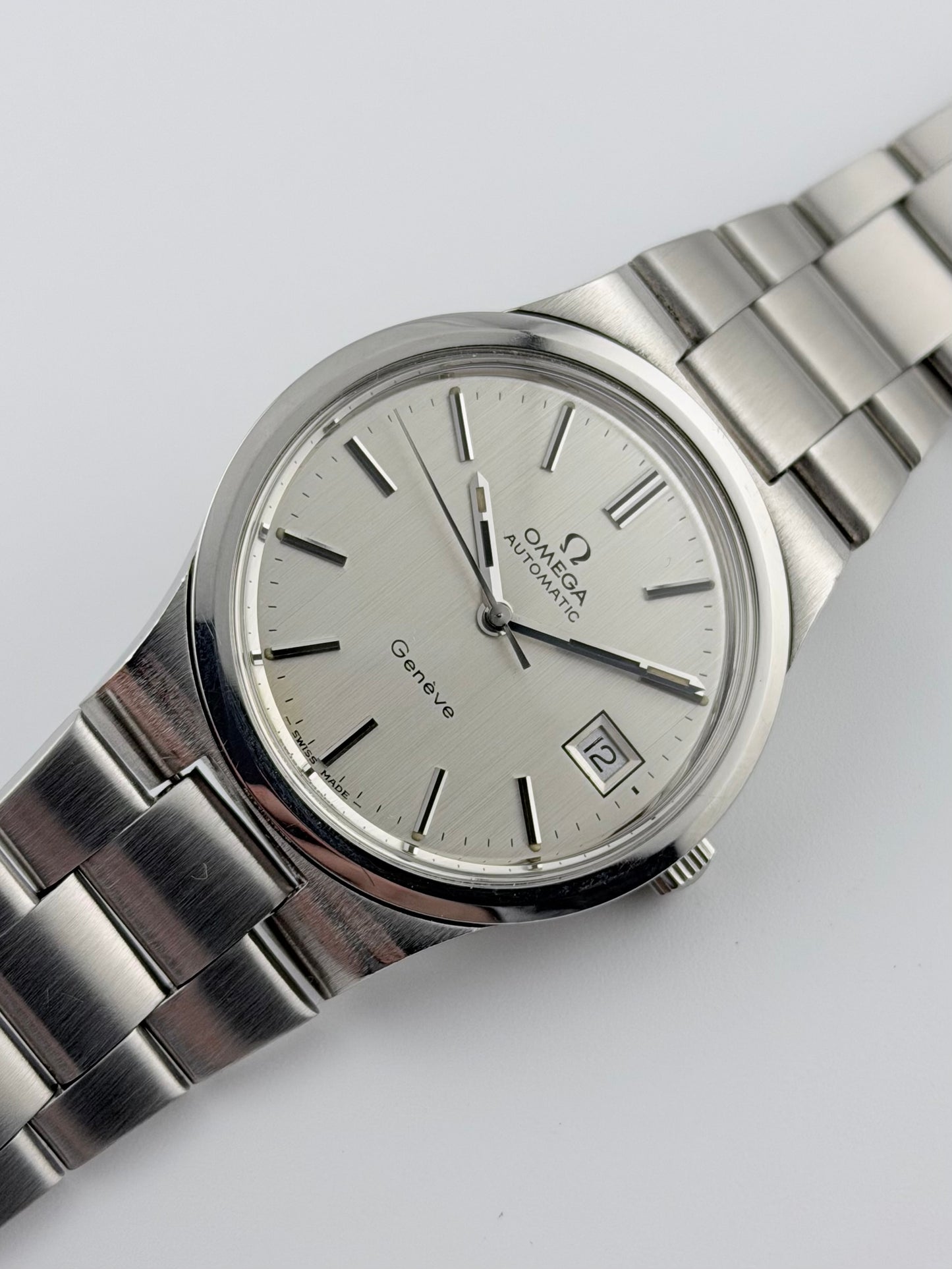 Omega Geneve Automatic Date 166.0173