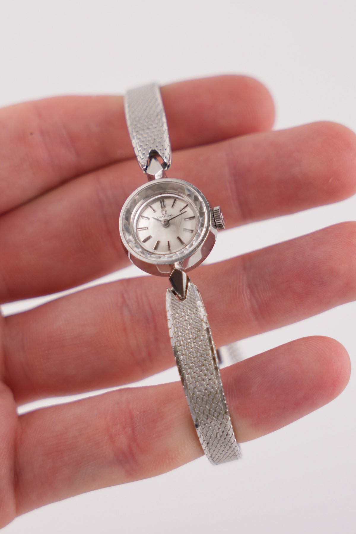 Omega De Ville Ladies Manual Wind 511.167 - Papers - Exceptional Condition