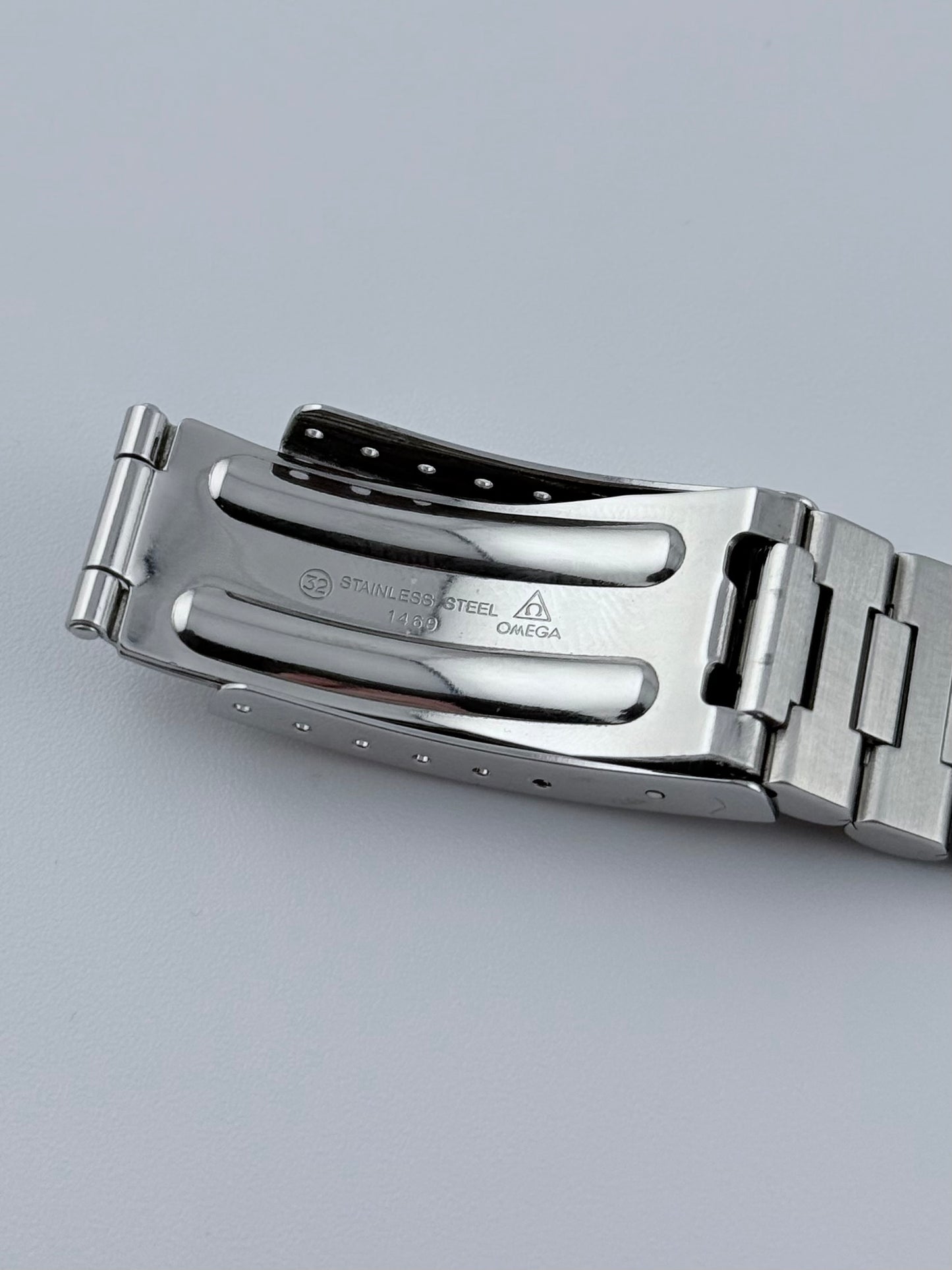 Omega Speedmaster Automatic Chronograph - 175.0032.1 - Pumpkin Lume