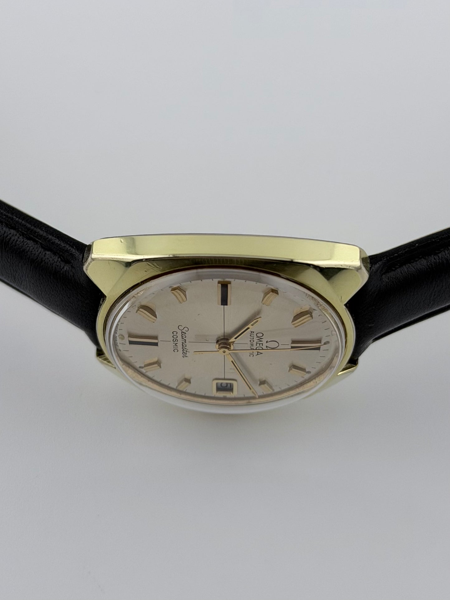 Omega Seamaster Cosmic Rare Crosshair Dial 166.022 Box and Papers