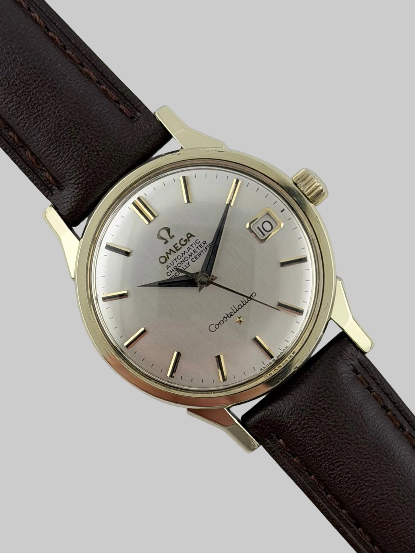 Omega Constellation Chronometer Automatic Date 168.005 - Dog Leg Lugs