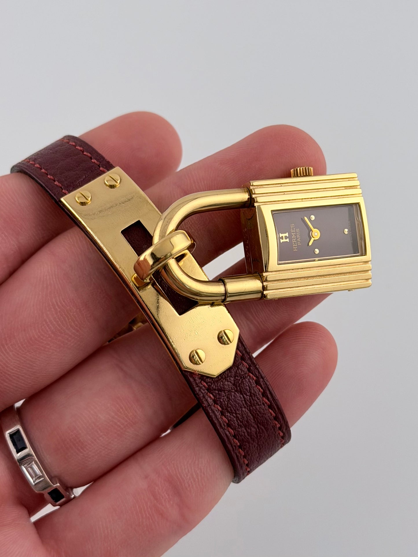 Hermes Paris Kelly Lock Watch - Burgundy - Original Box - Ladies