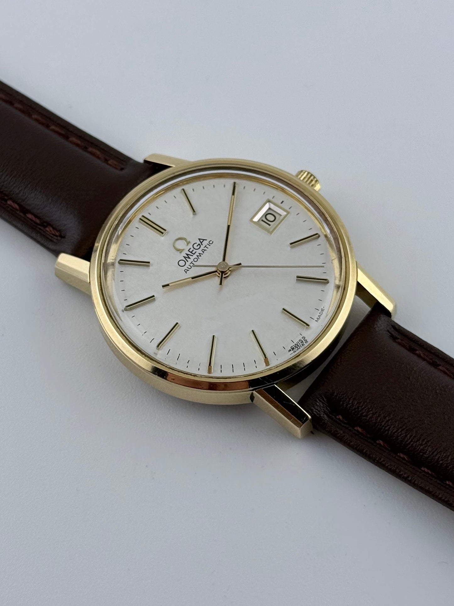 Omega Seamaster Automatic Date - 166.0202 - Box and Papers