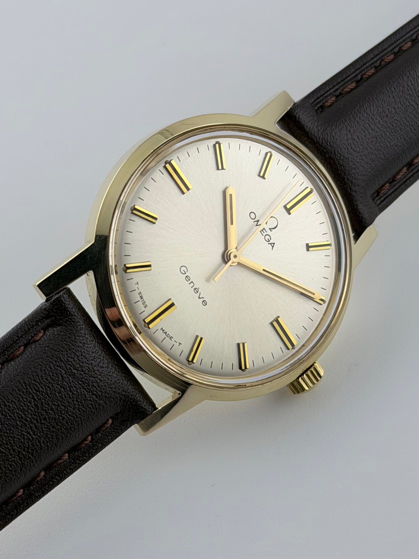 Omega Geneve Manual 135.070 - 18ct Solid Gold