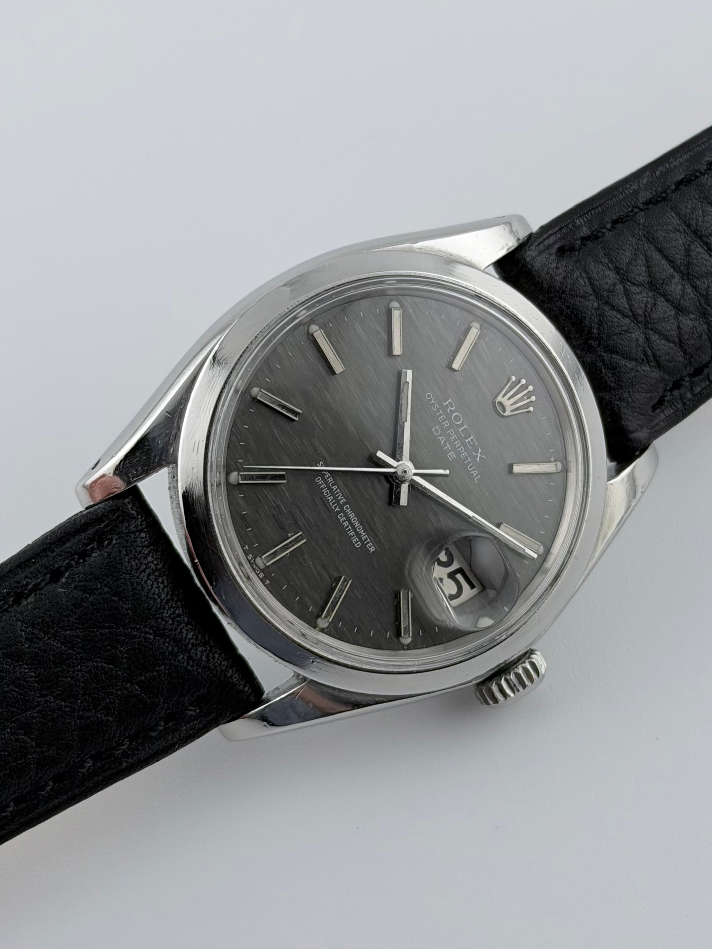 Rolex Oyster Perpetual Date Automatic - 1500 - Rare Shantung Dial