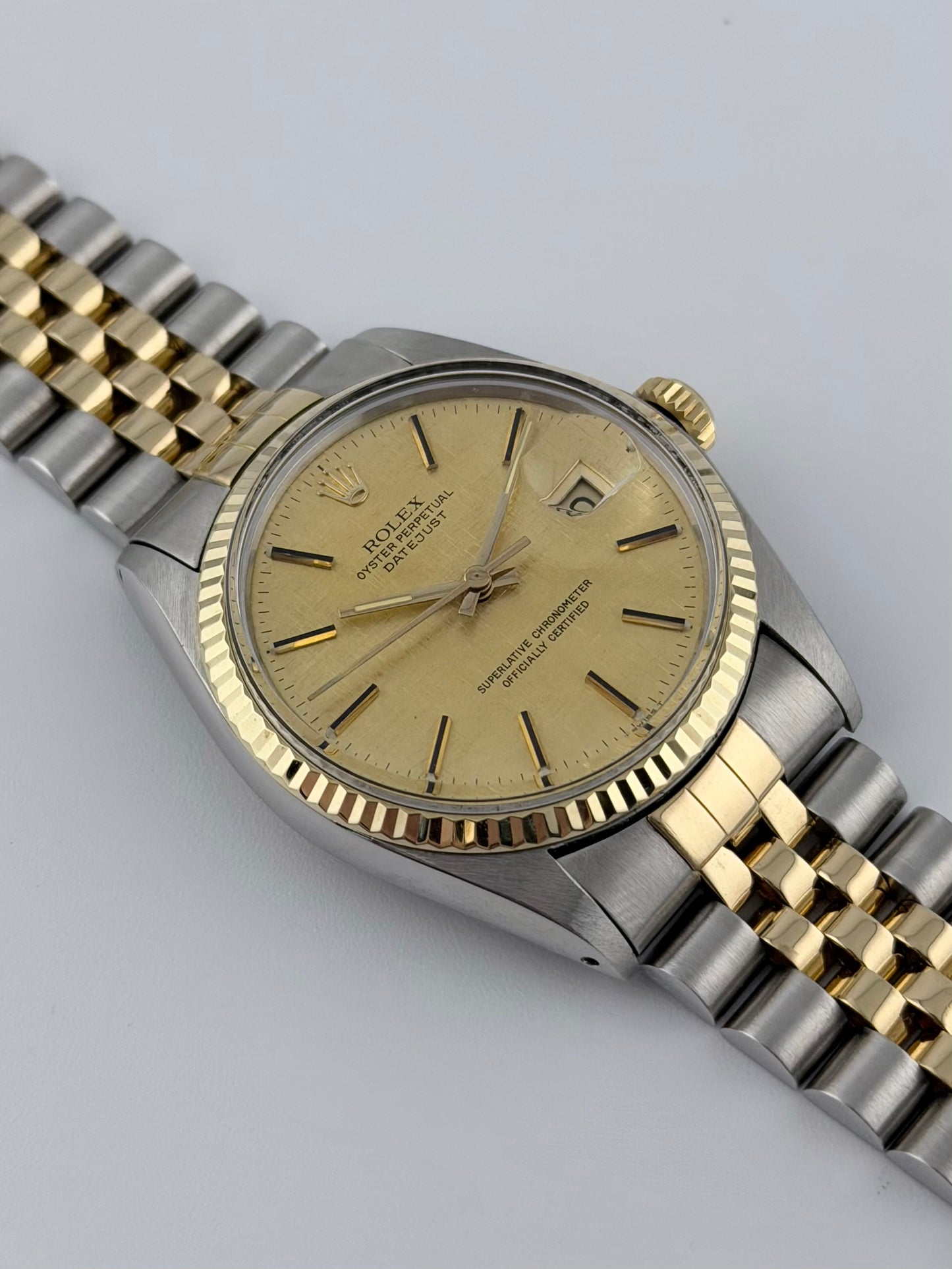 Rolex Datejust Oyster Perpetual Two-Tone - 16013 - Linen Dial - Exceptional Condition