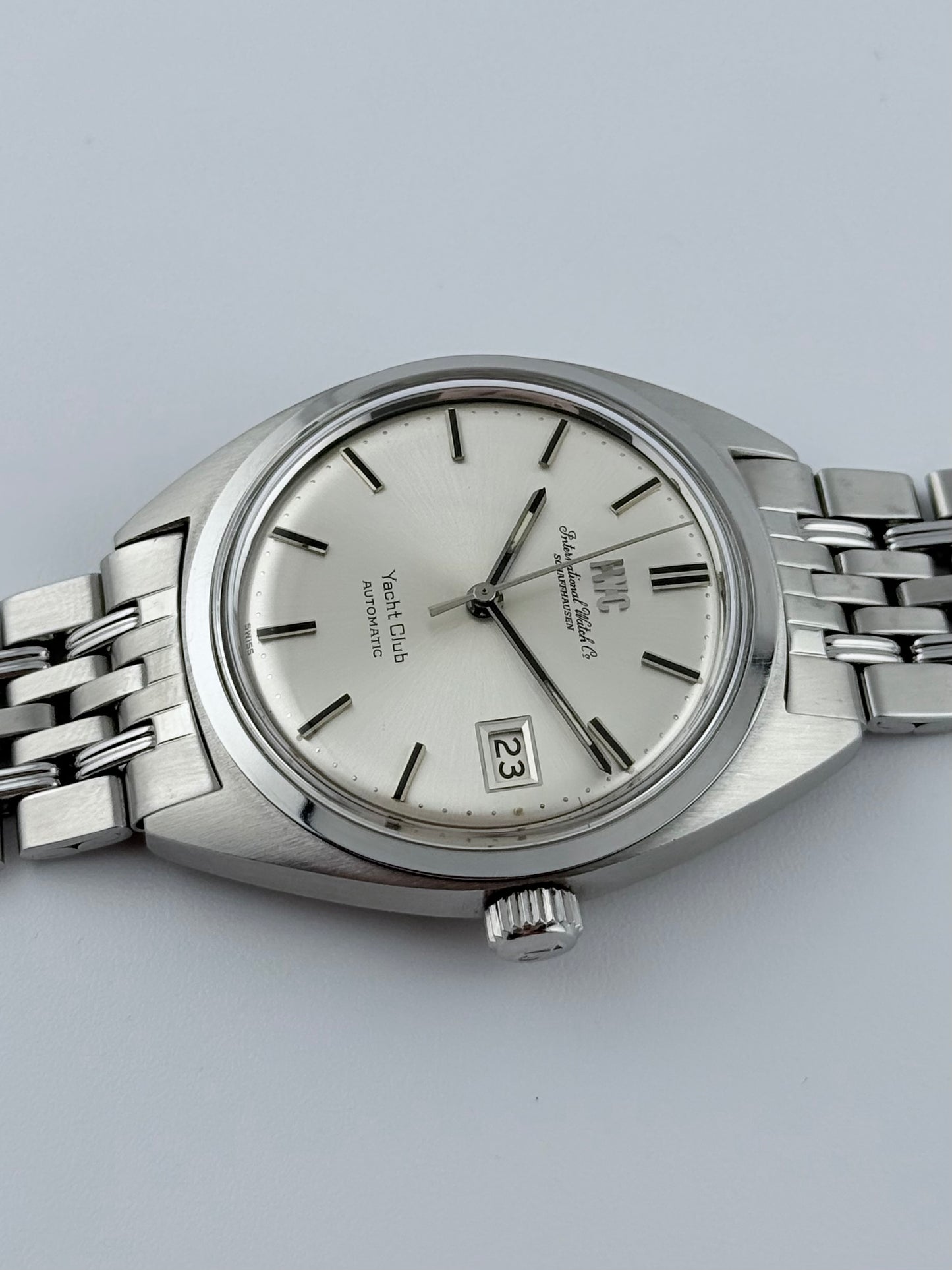 IWC Shaffhausen Automatic Date - Fish Crown - Yacht Club Edition