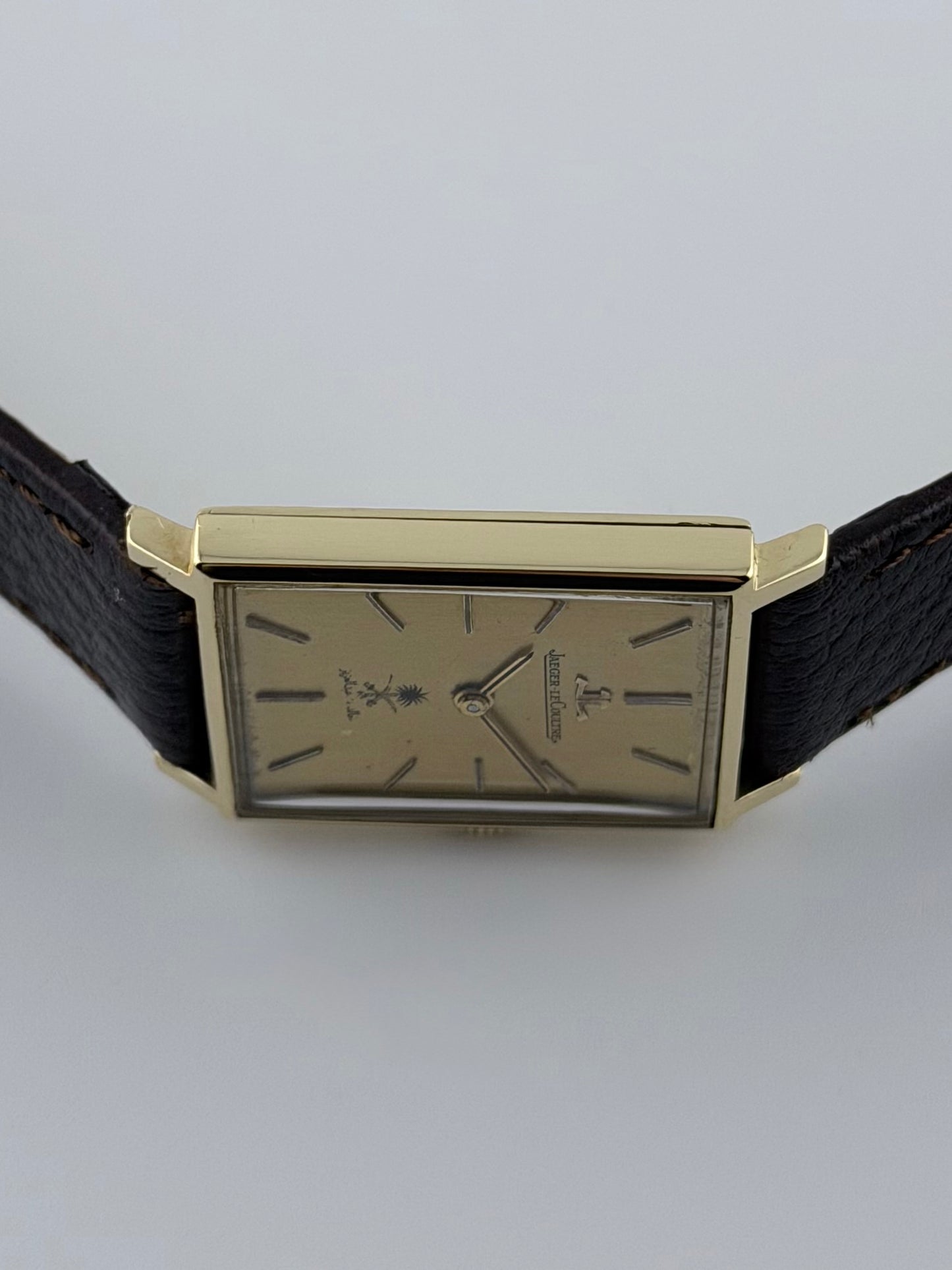 Jaeger LeCoultre Tank Manual Wind - 18ct Solid Gold - Papers - Rare - Royal Saudi Emblem