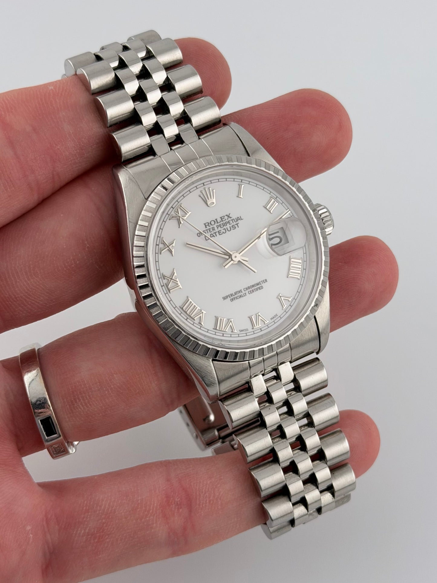 Rolex Datejust Oyster Perpetual - 16220 - Roman Numeral Dial - Original Box
