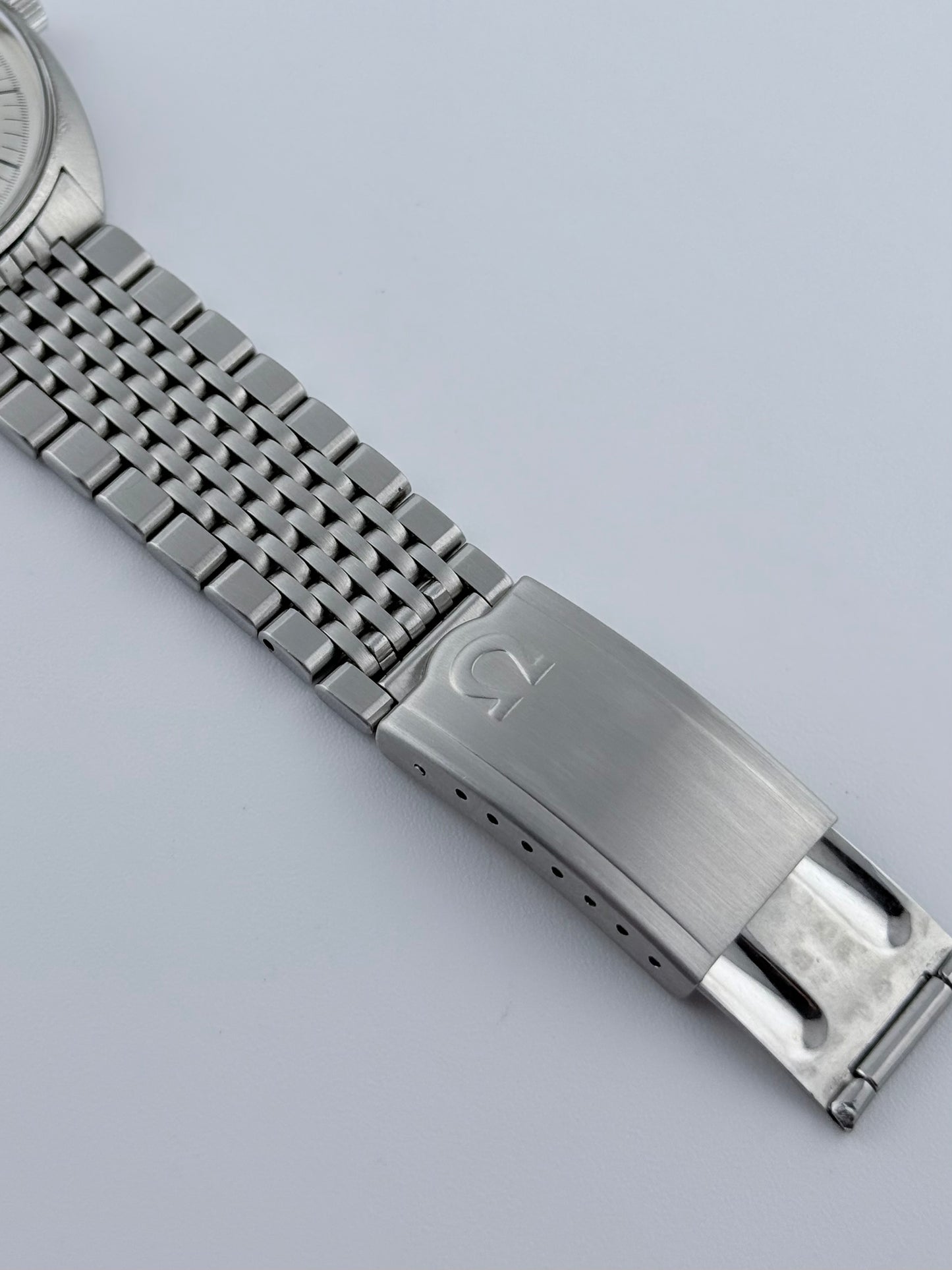 Omega Seamaster Cosmic - 135.017 - Crosshair Sunburst Dial