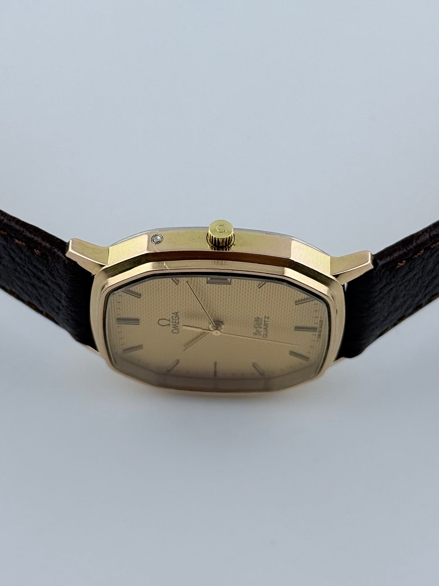 Omega De Ville Tank Quartz Date - 192.0048 - Textured Dial