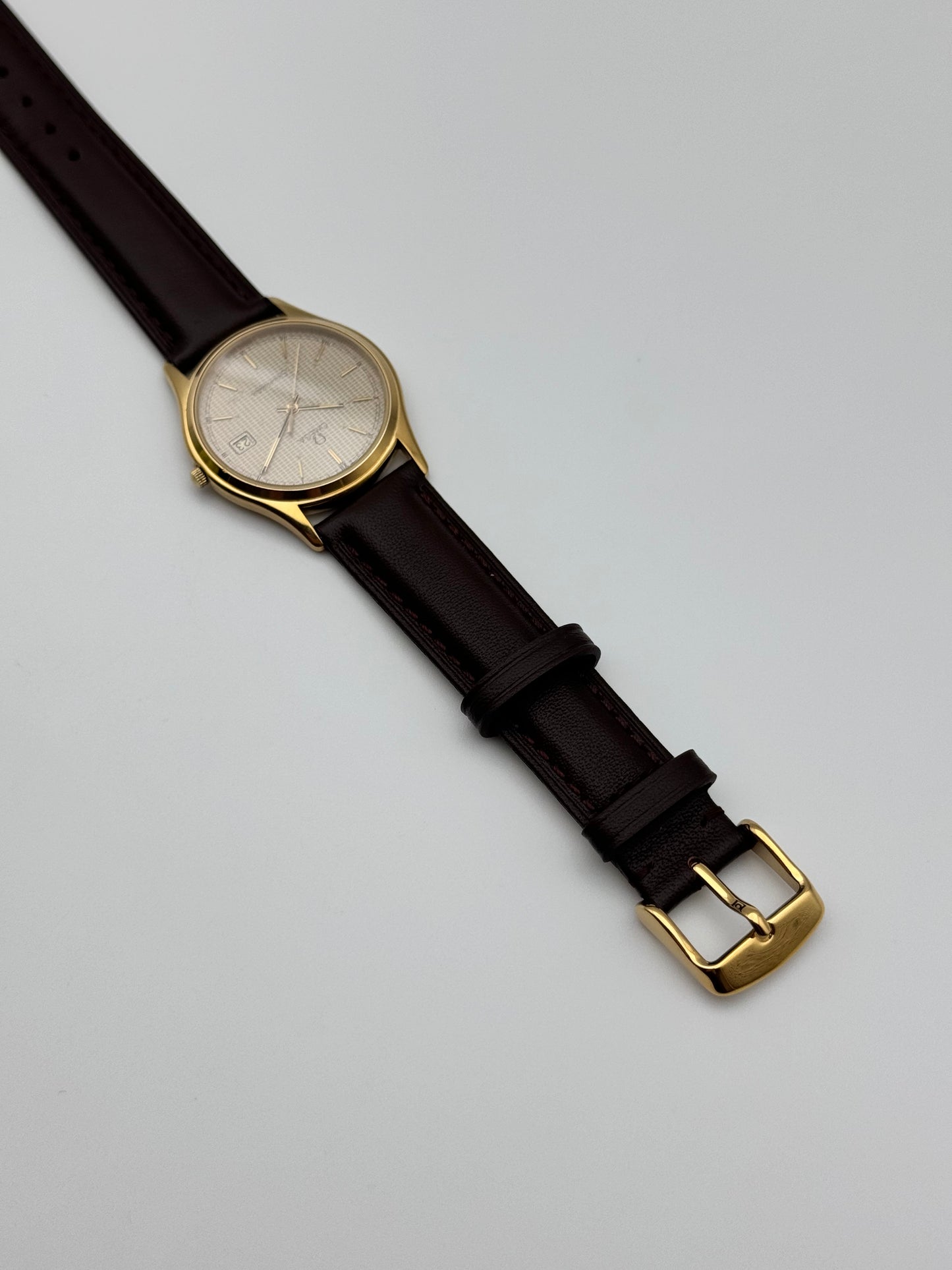 Omega Seamaster Quartz Date 196.0251 - Waffle Dial