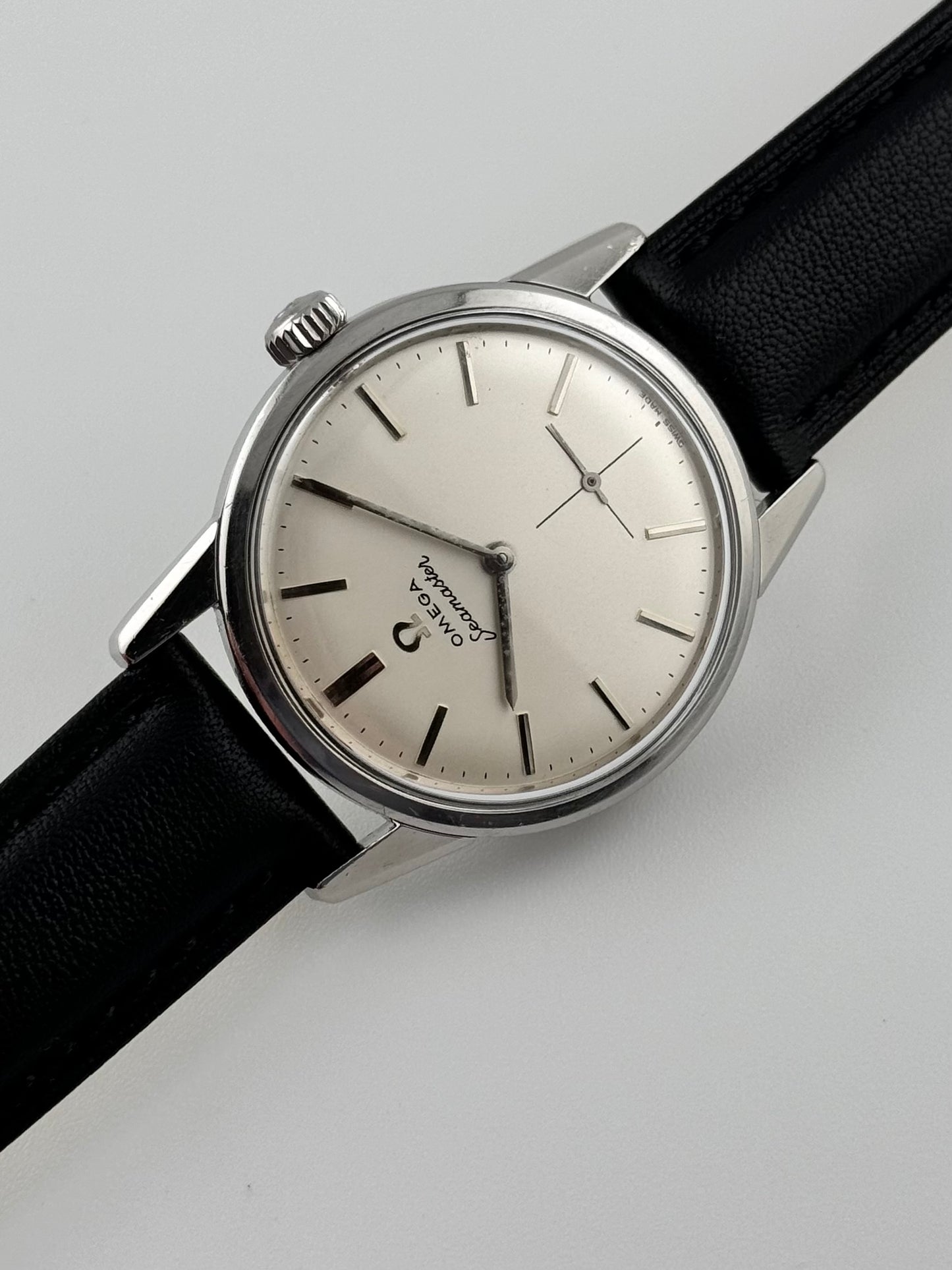 Omega Seamaster Manual Wind Sub Seconds - 14389-4 - Rare Jumbo Size