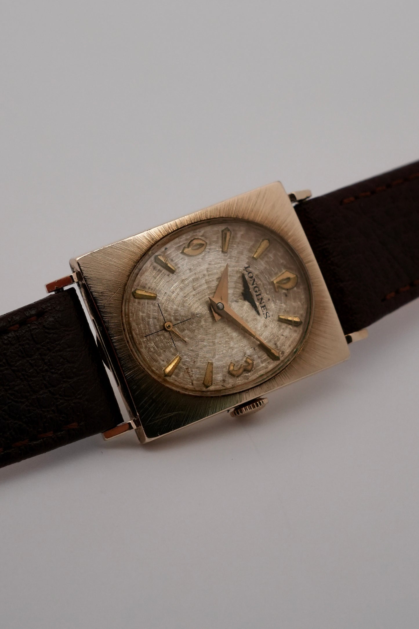Longines-Wittnauer Tank Manual Wind 1085 - 10K Gold-filled
