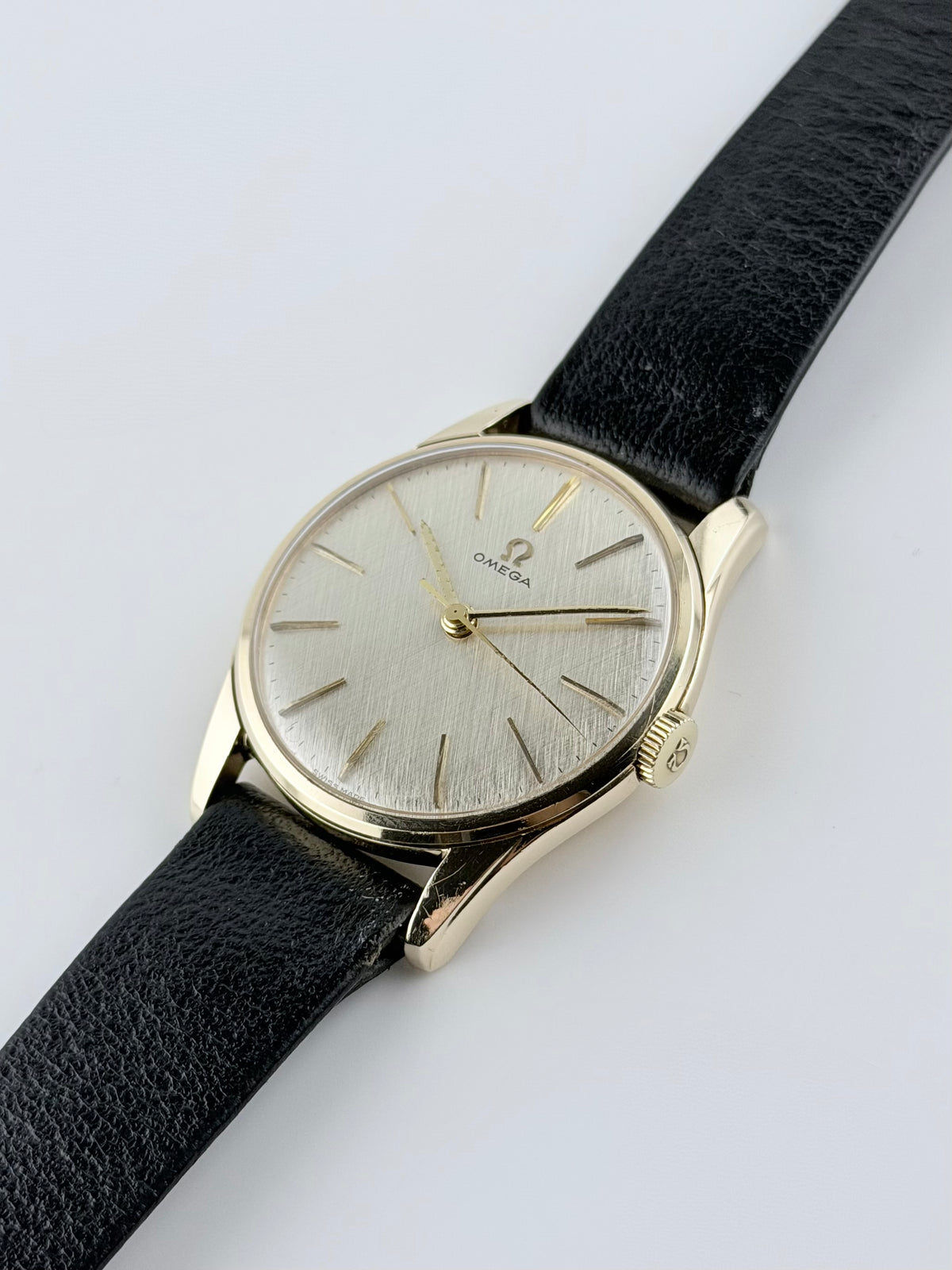 Omega Manual Wind 9ct Gold - ALD 1315405 - Linen Dial
