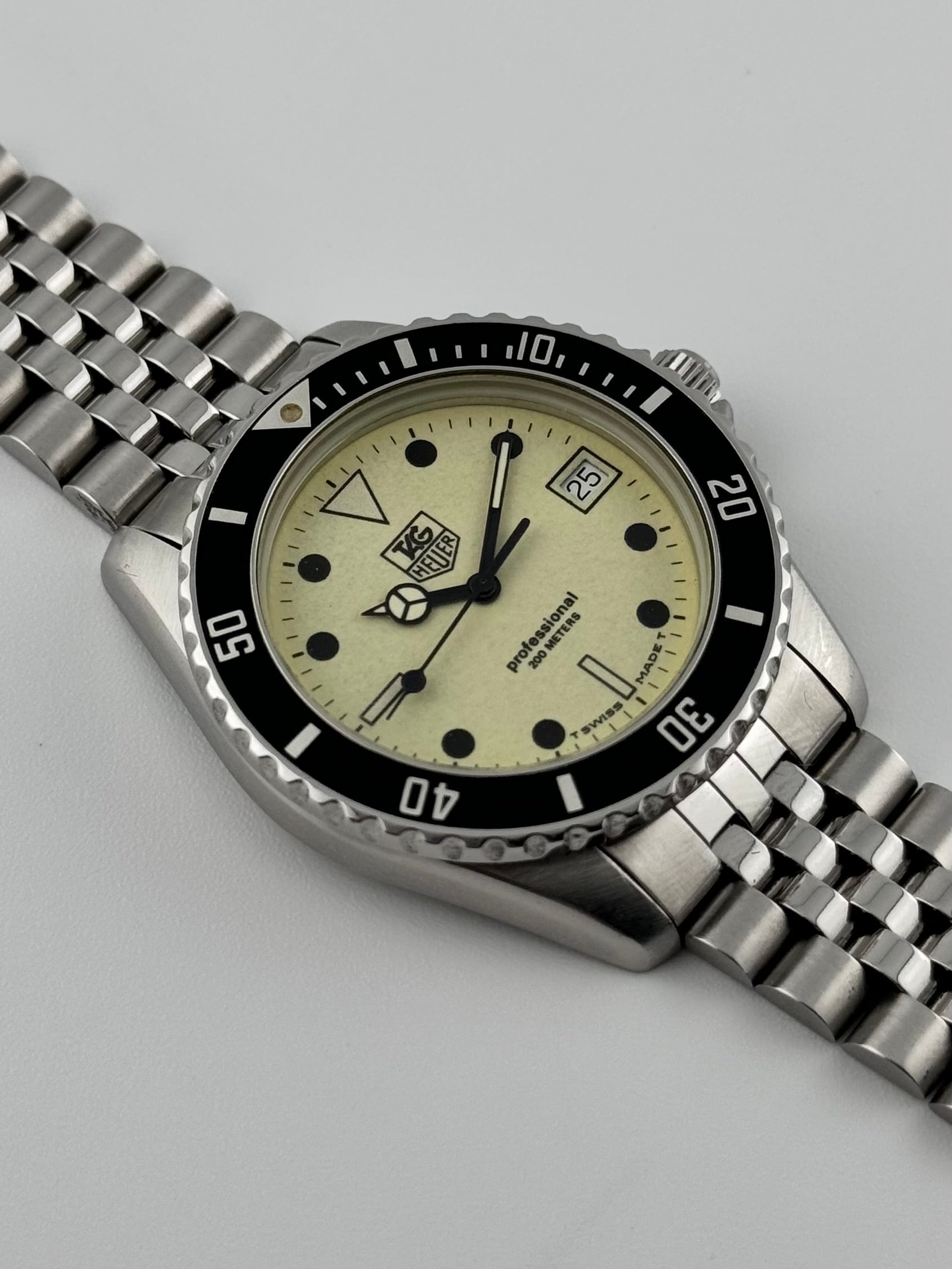 TAG Heuer Professional 腕時計 200m防水 Tag Heuer Professional 200 Quartz Date 980.113D - Night Diver