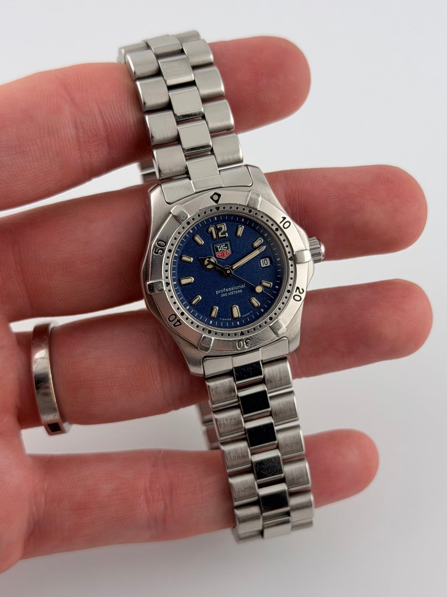 Tag Heuer Professional 200m Quartz Date - WK1313 - Ladies