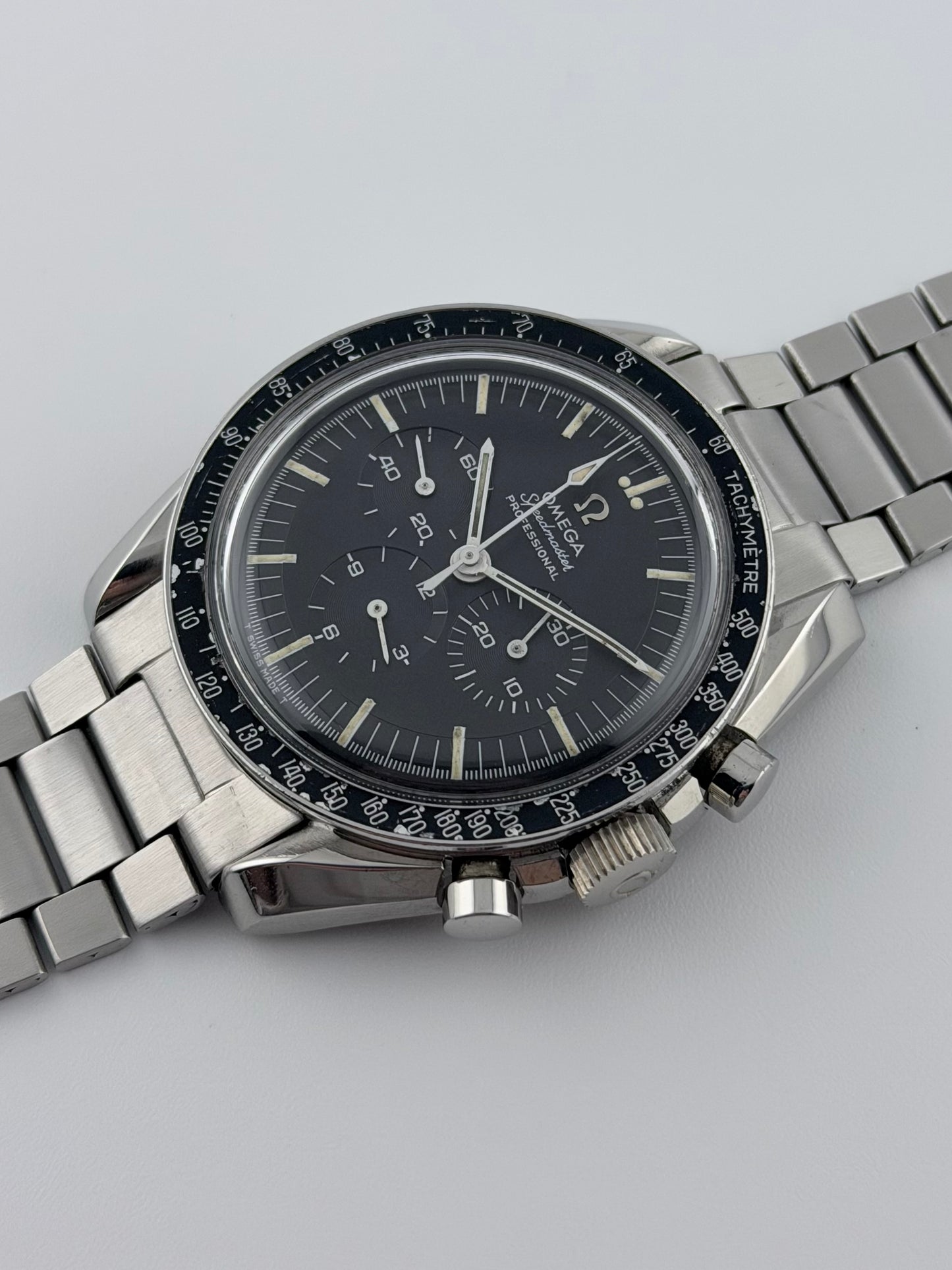 Omega Speedmaster 105.012-66 Manual Wind - The watch that went to the moon.