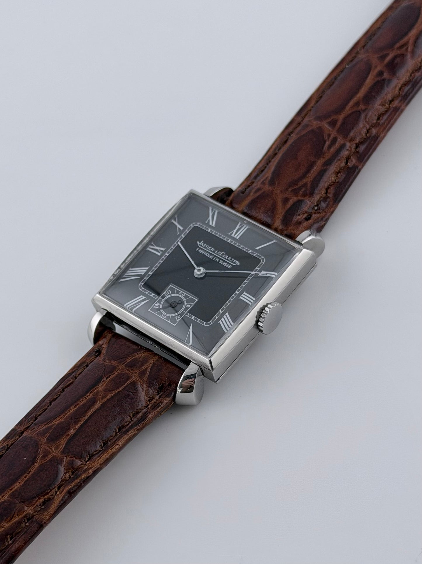 Jaeger LeCoultre 1940s Manual Wind - 69425 - Extremely Rare