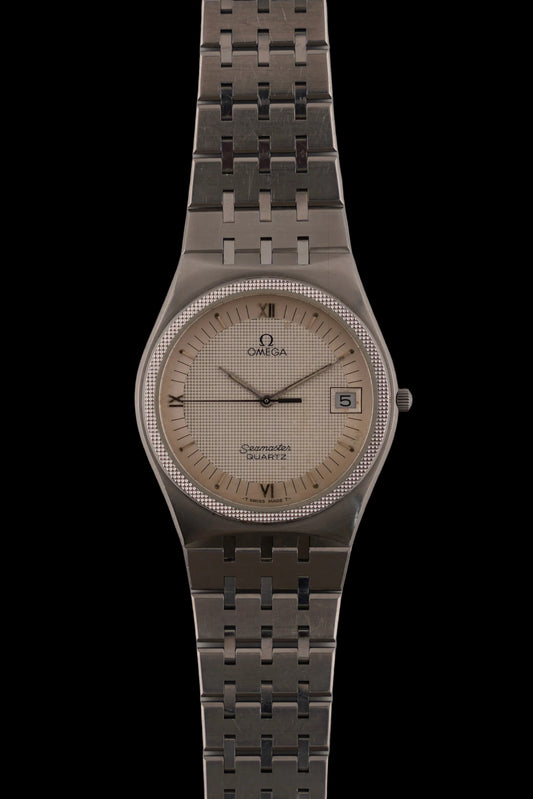 Omega Seamaster "Newport" Quartz Date 196.0275 - Rare Dial and Bezel