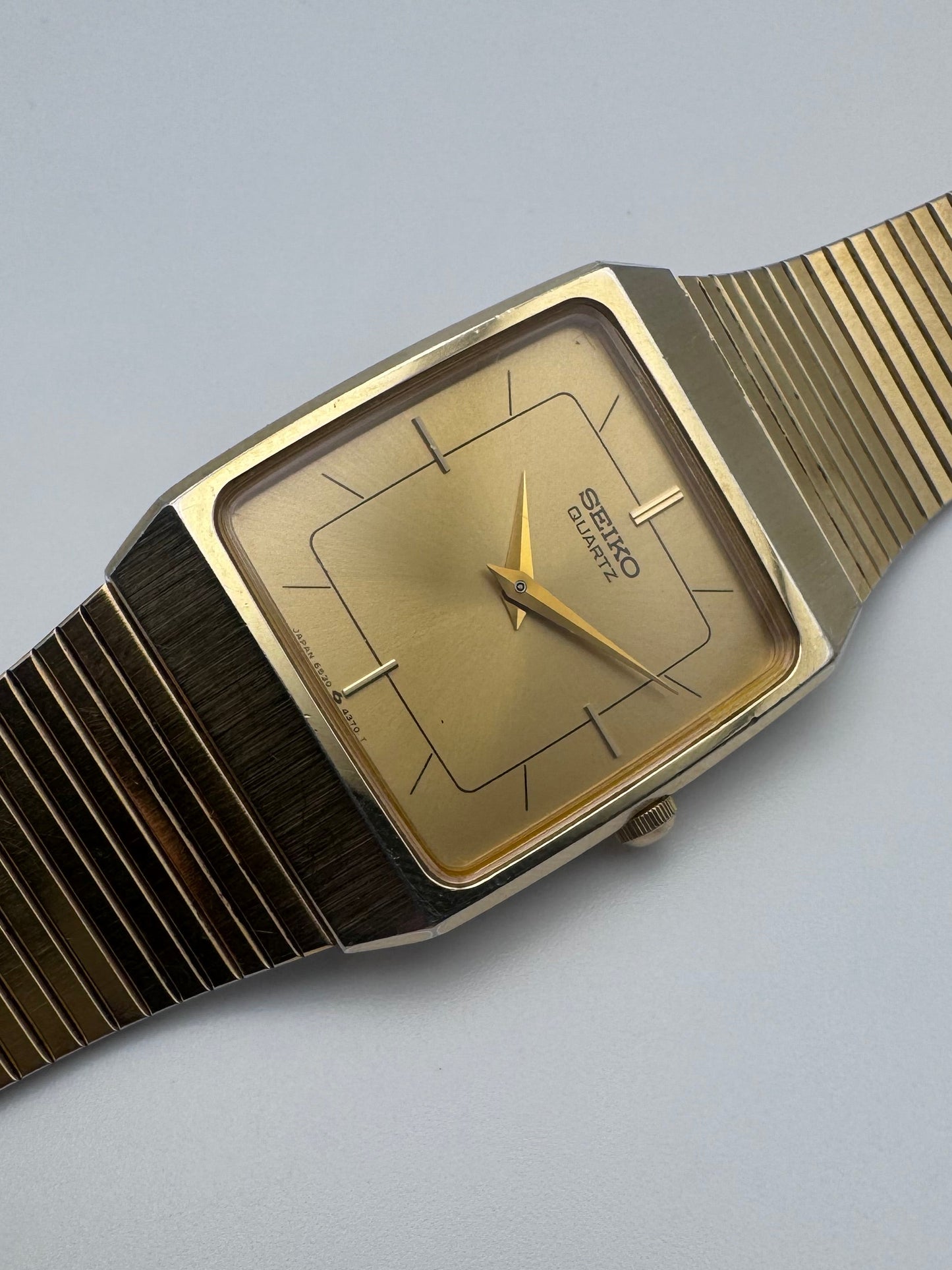 Seiko Tank Quartz - 6530-5760