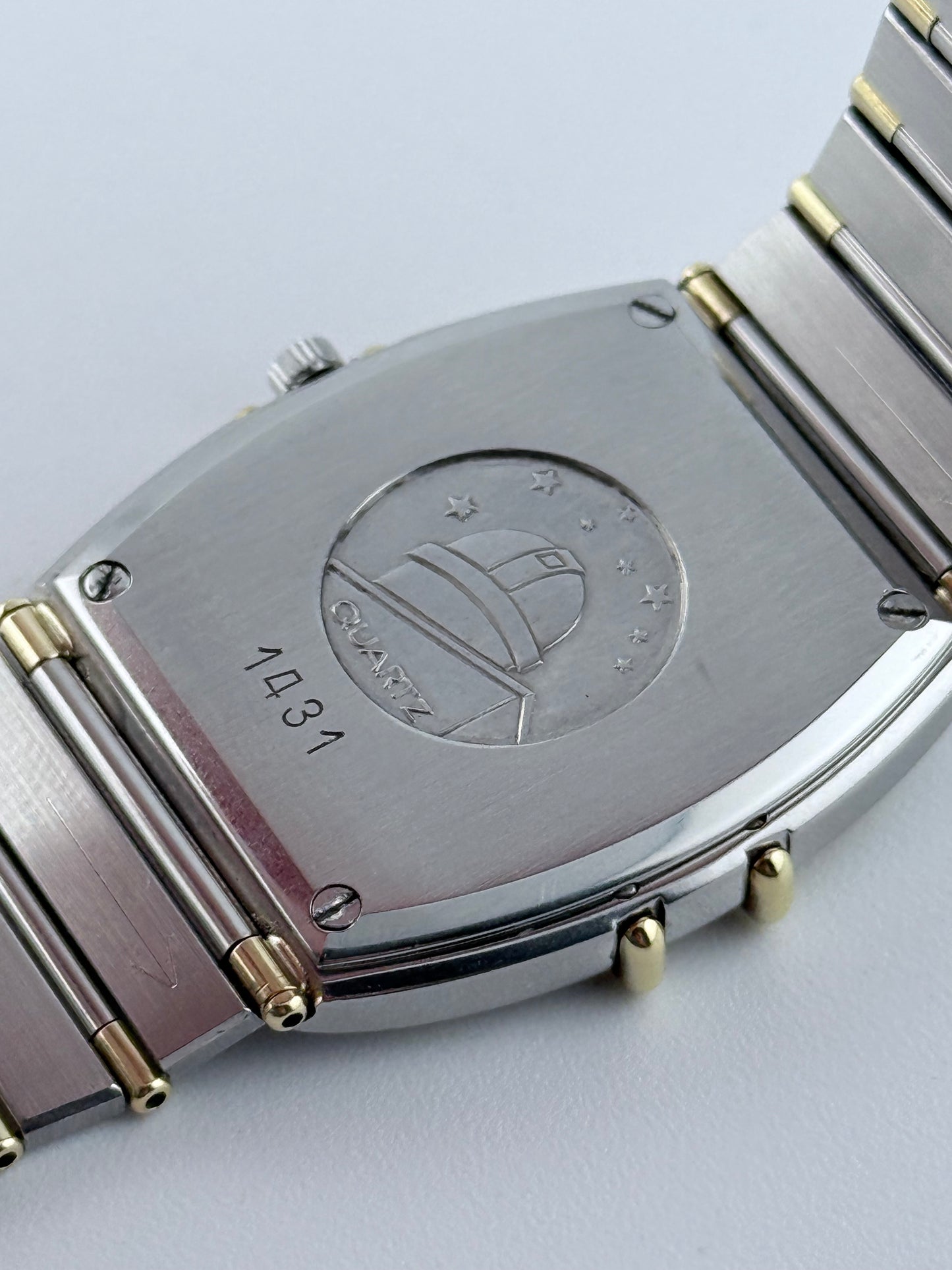 Omega Constellation Manhattan Chronometer Quartz Date 398.0867