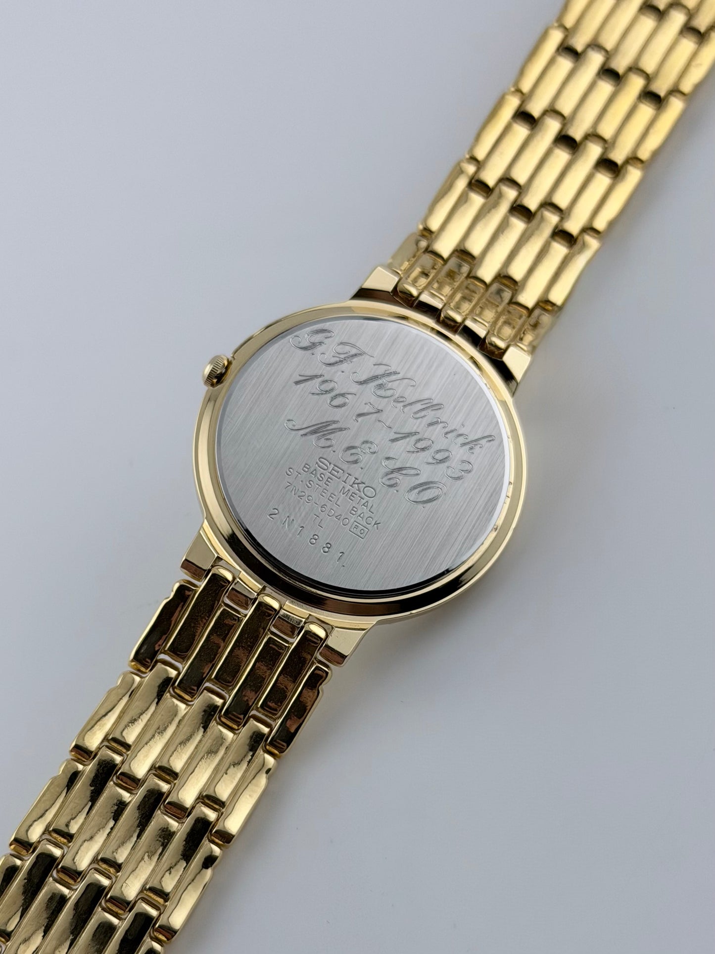 Seiko Quartz original box! - 7N29-6D40