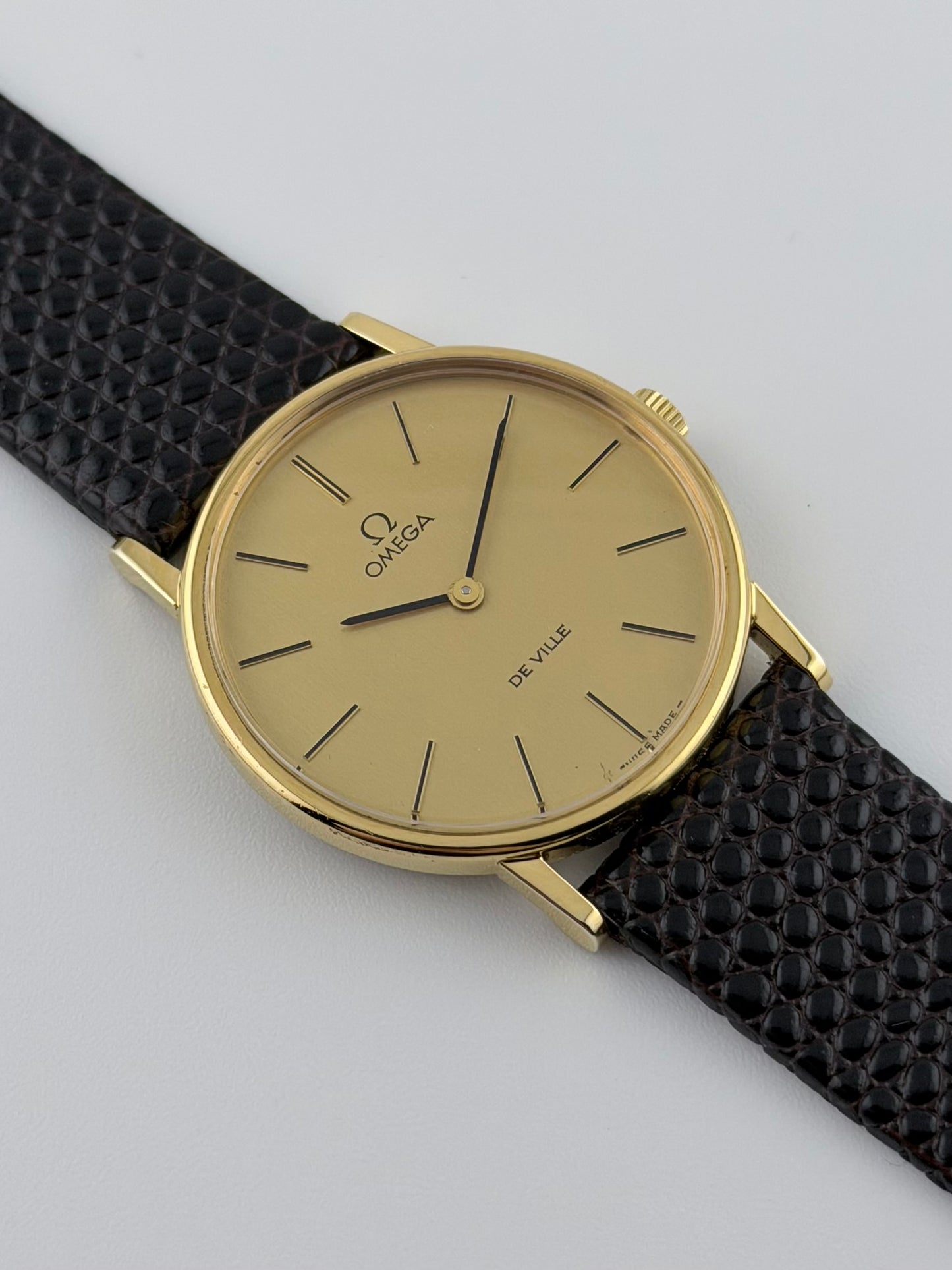 Omega De Ville Manual Wind - 111.140