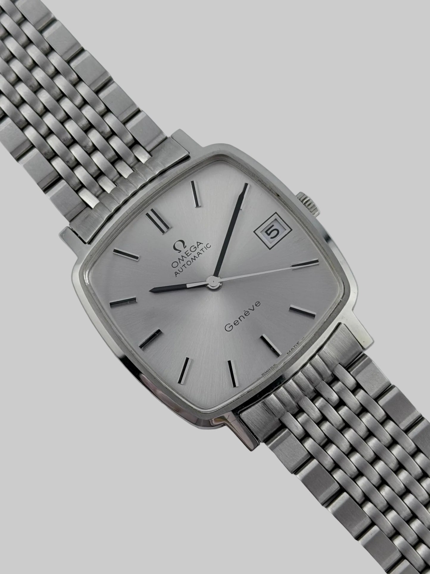 Omega Geneve Automatic Date 162.0060 - Box and Papers