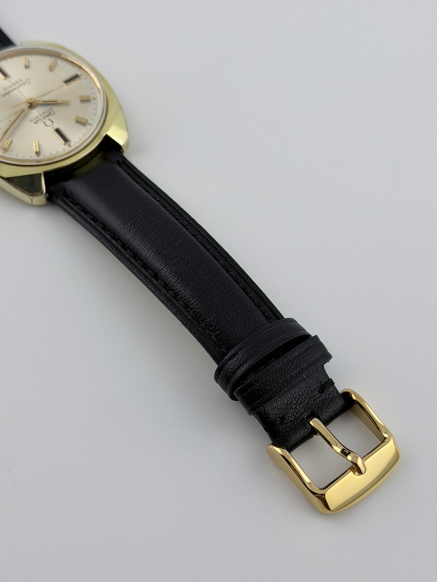 Omega Seamaster Cosmic Rare Crosshair Dial 166.022 Box and Papers