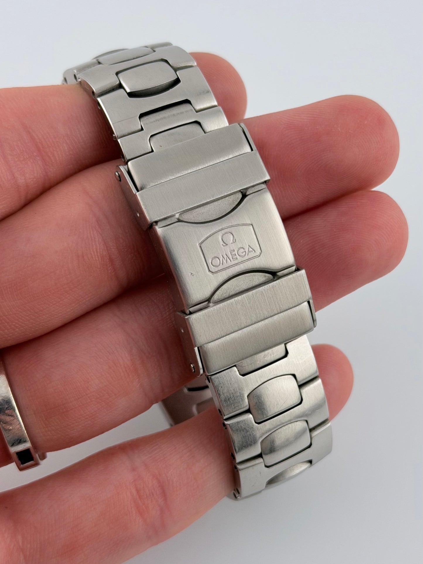 Omega Seamaster Professional 200m Quartz Pre Bond - 396.1062