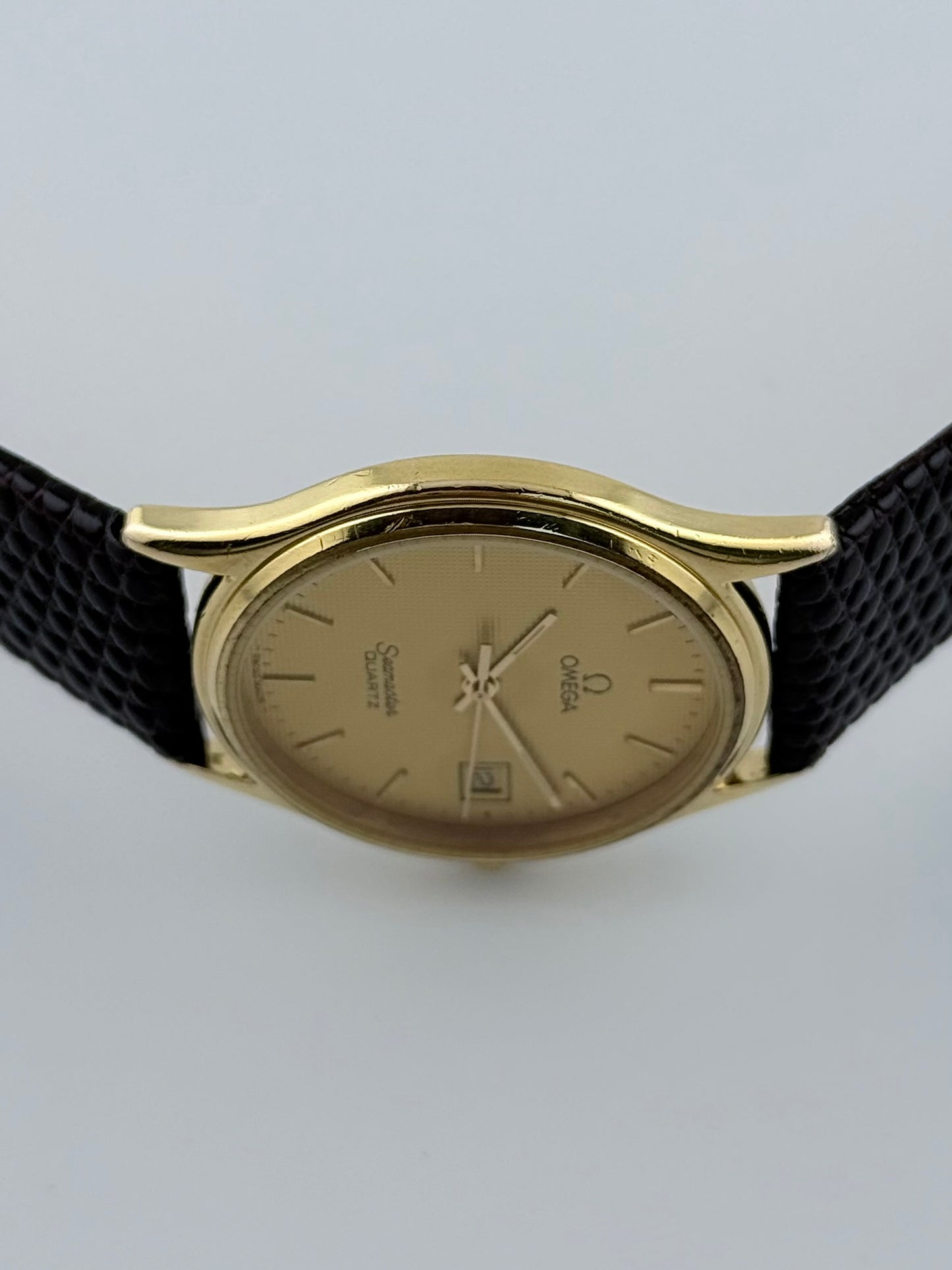 Omega Seamaster Quartz Date 196.0251 - Waffle Dial
