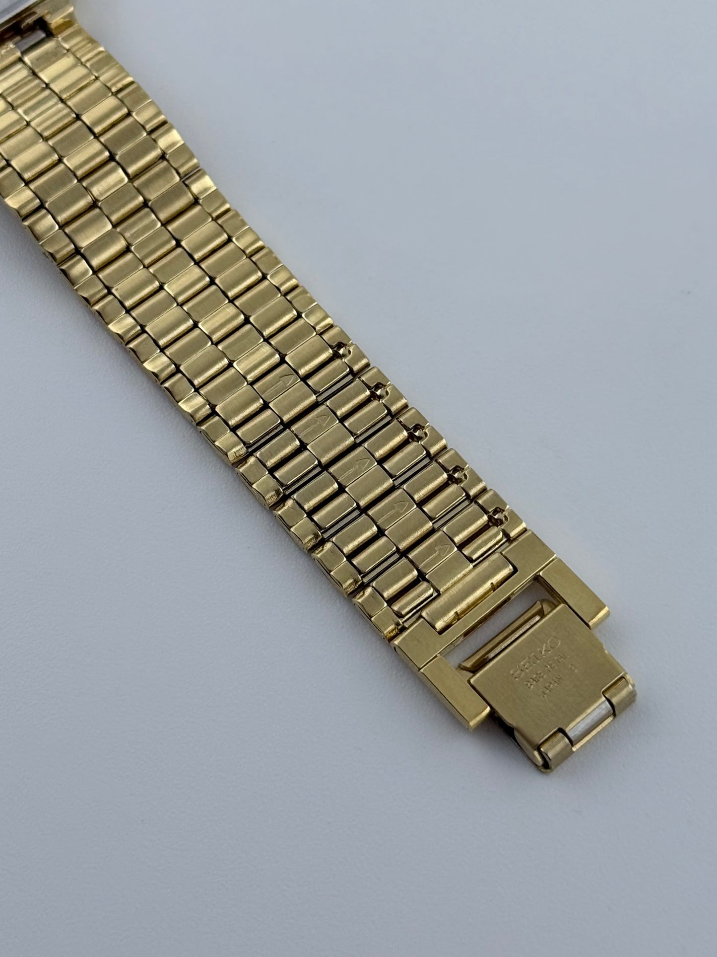 Seiko Tank Quartz 5Y39-5860 Date - Box & Papers
