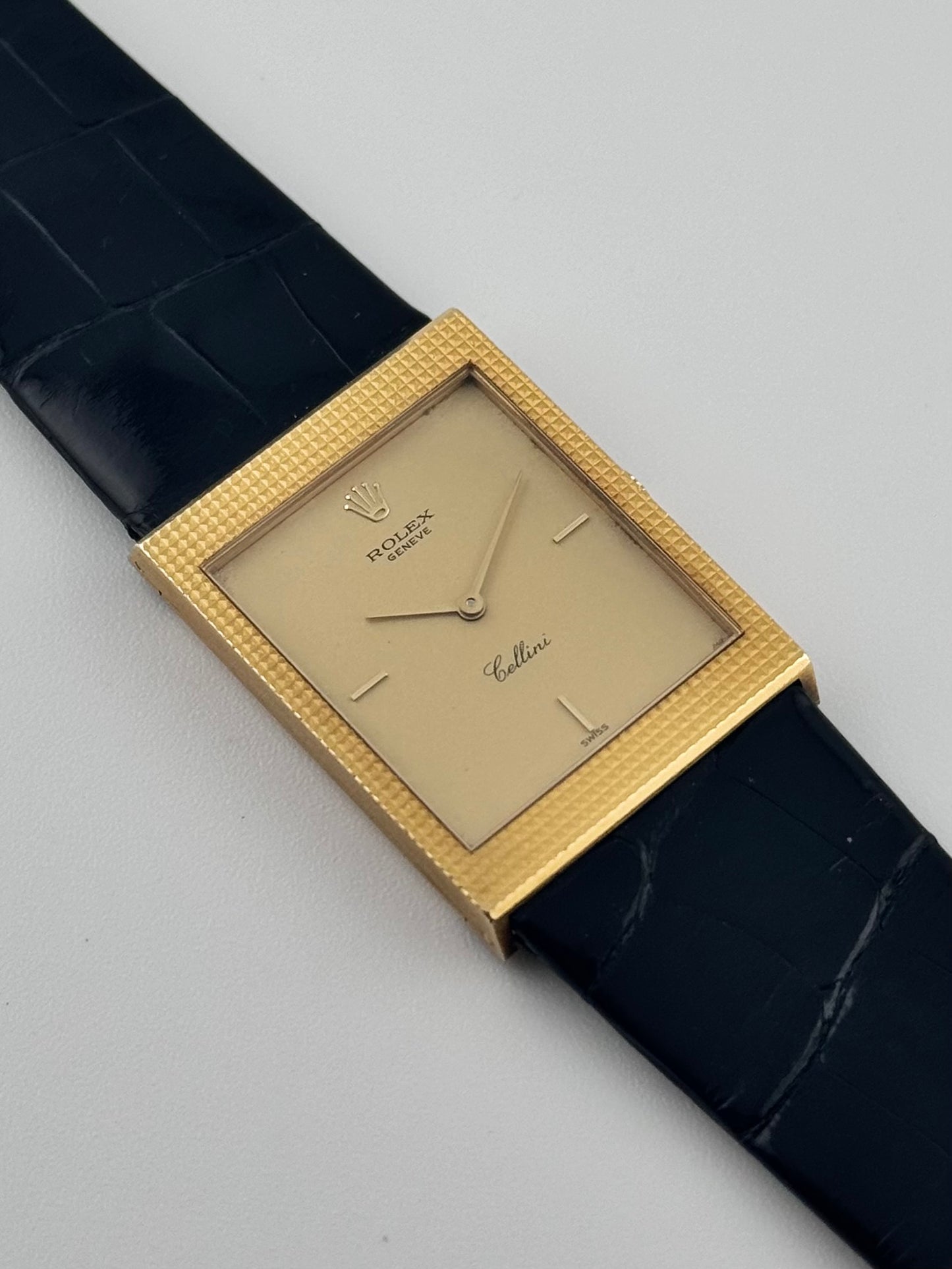 Rolex Cellini Manual Wind - Ultra Rare - 18ct - 4127