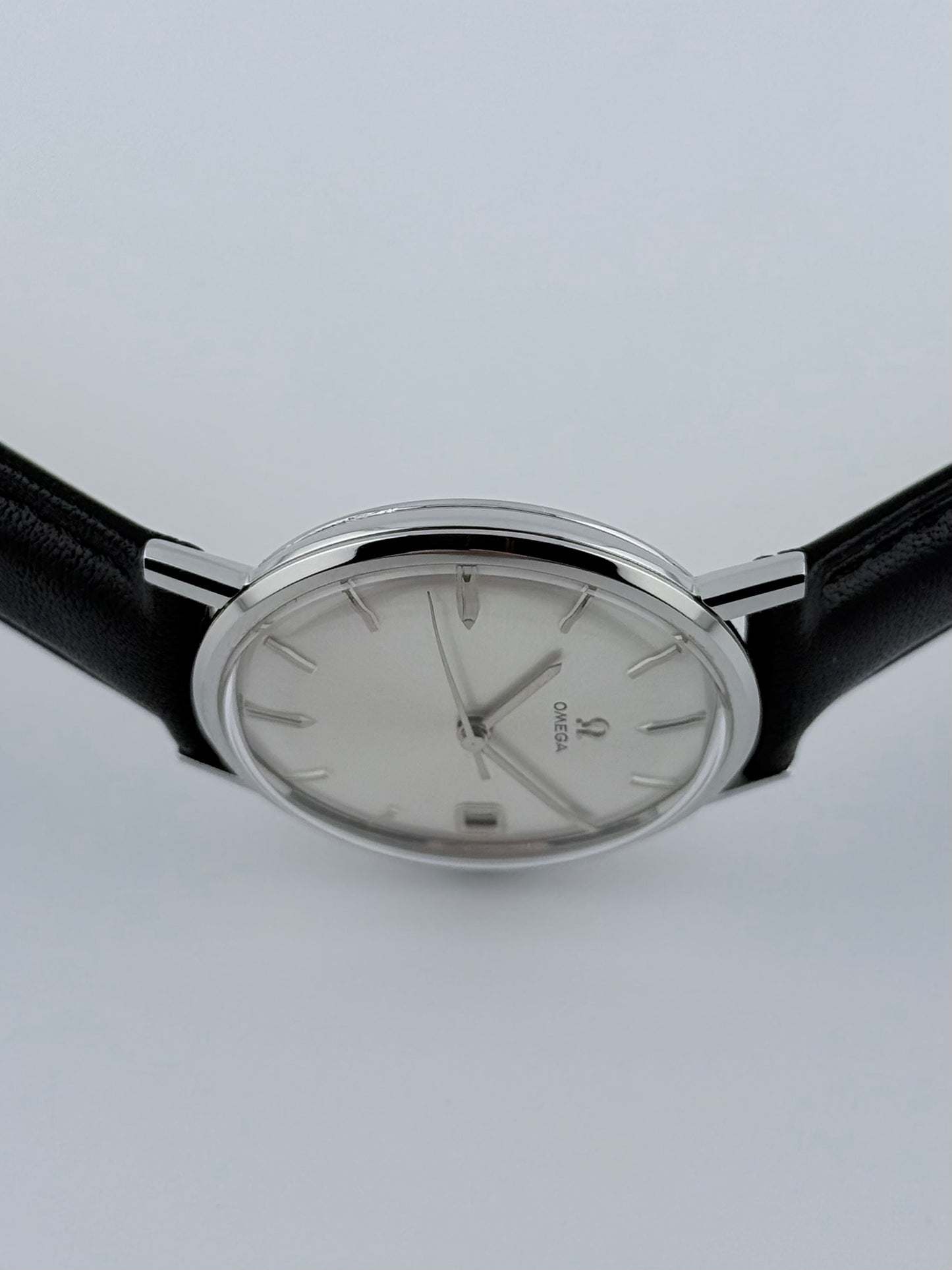 Omega Manual Date - Silver Sunburst Dial -  132.015