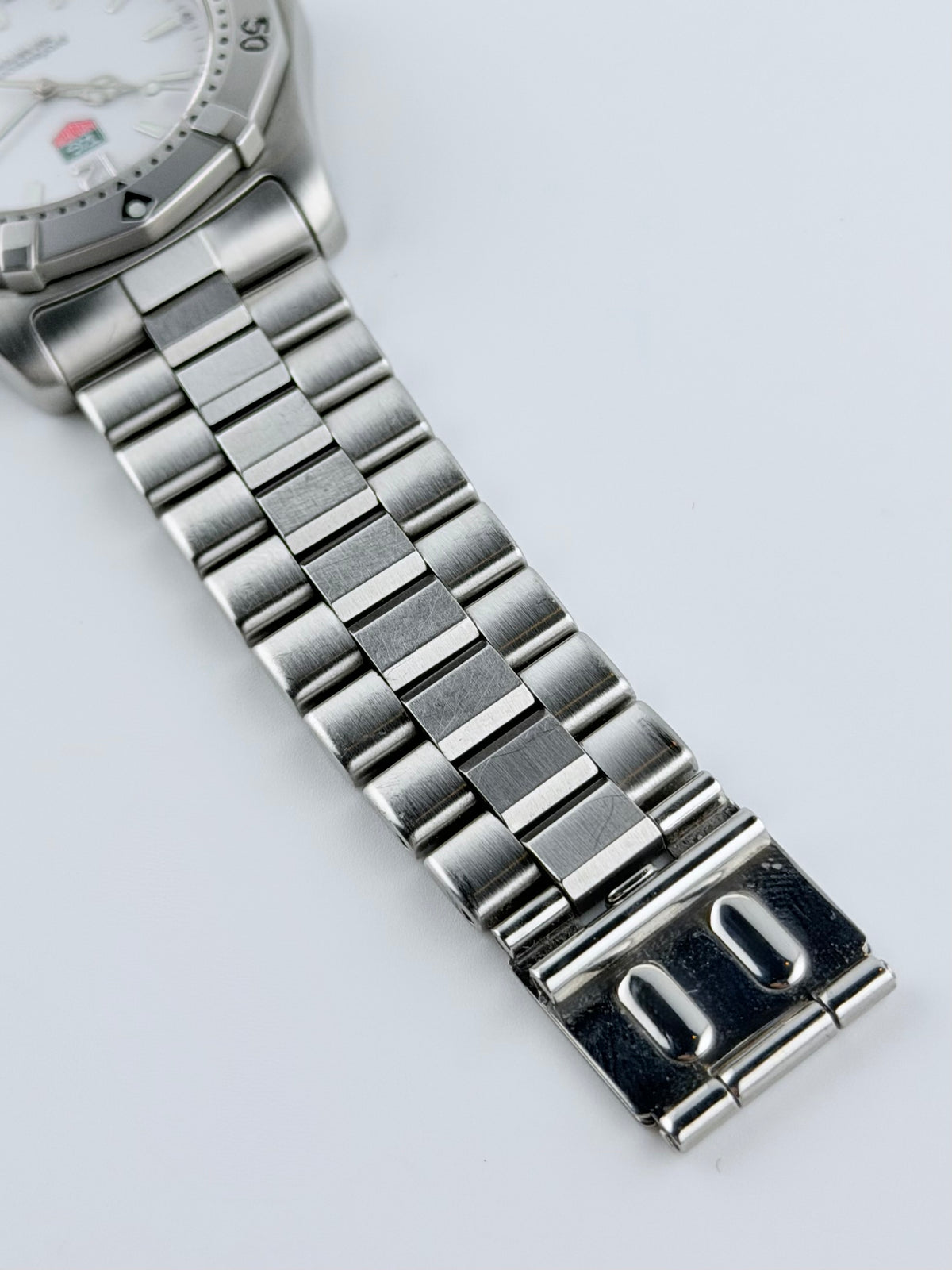 Tag Heuer Professional 200m Quartz Date - WK1111-0