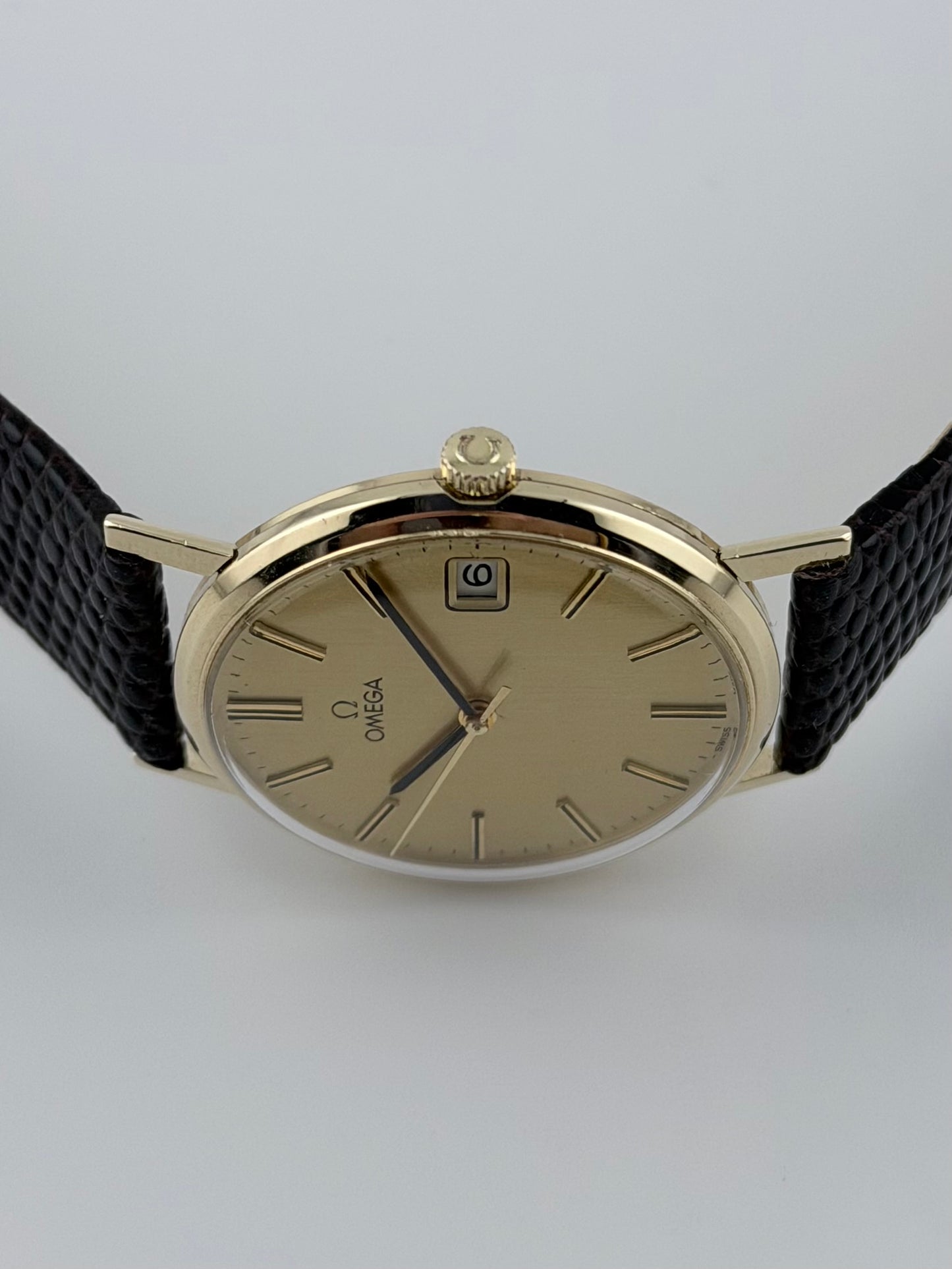 Omega Geneve Manual Wind 9ct Gold - 132.5017