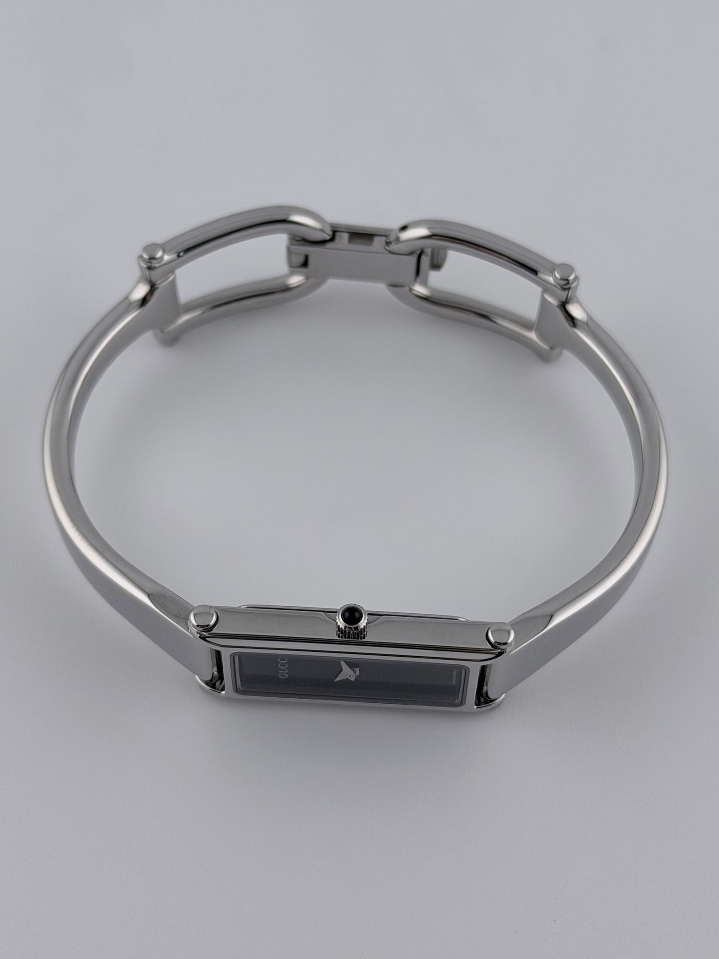 Gucci 1500L Quartz - Ladies - Black Dial