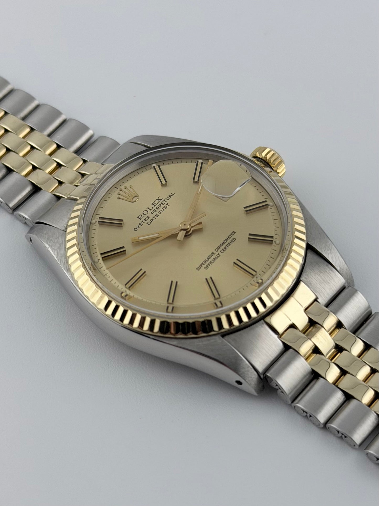 Rolex Datejust Oyster Perpetual - 1601 - “Wide Boy” - Box and Booklets