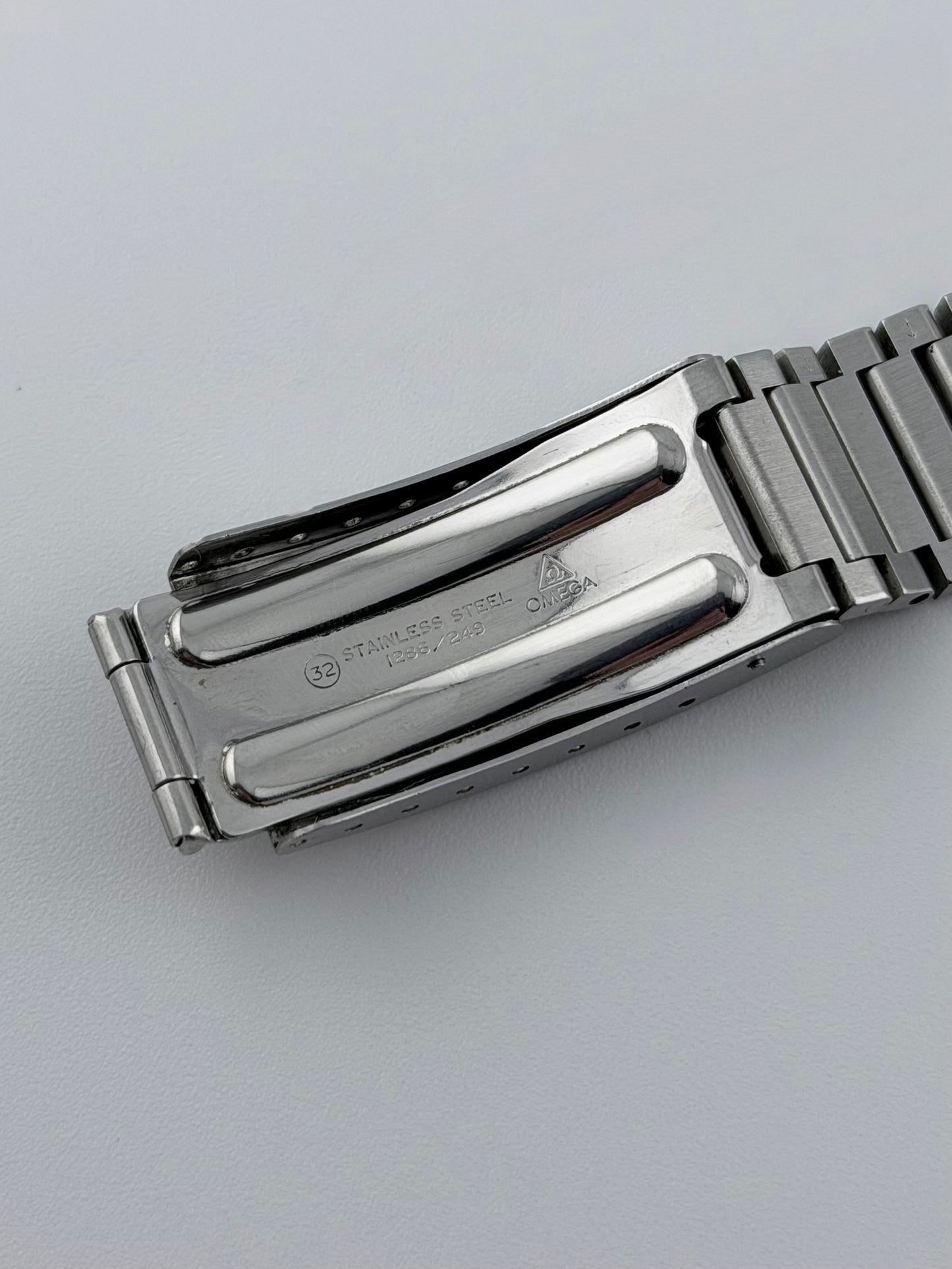 Omega Seamaster Automatic Day-Date - 166.0216