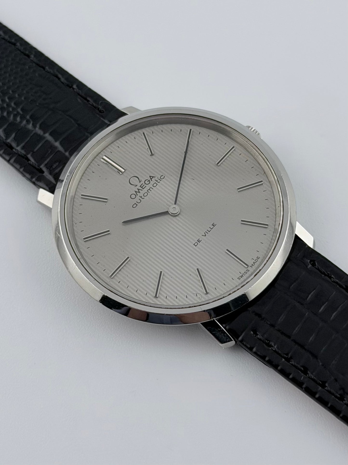 Omega De Ville Automatic - Rare Tapestry Dial - 151.0039