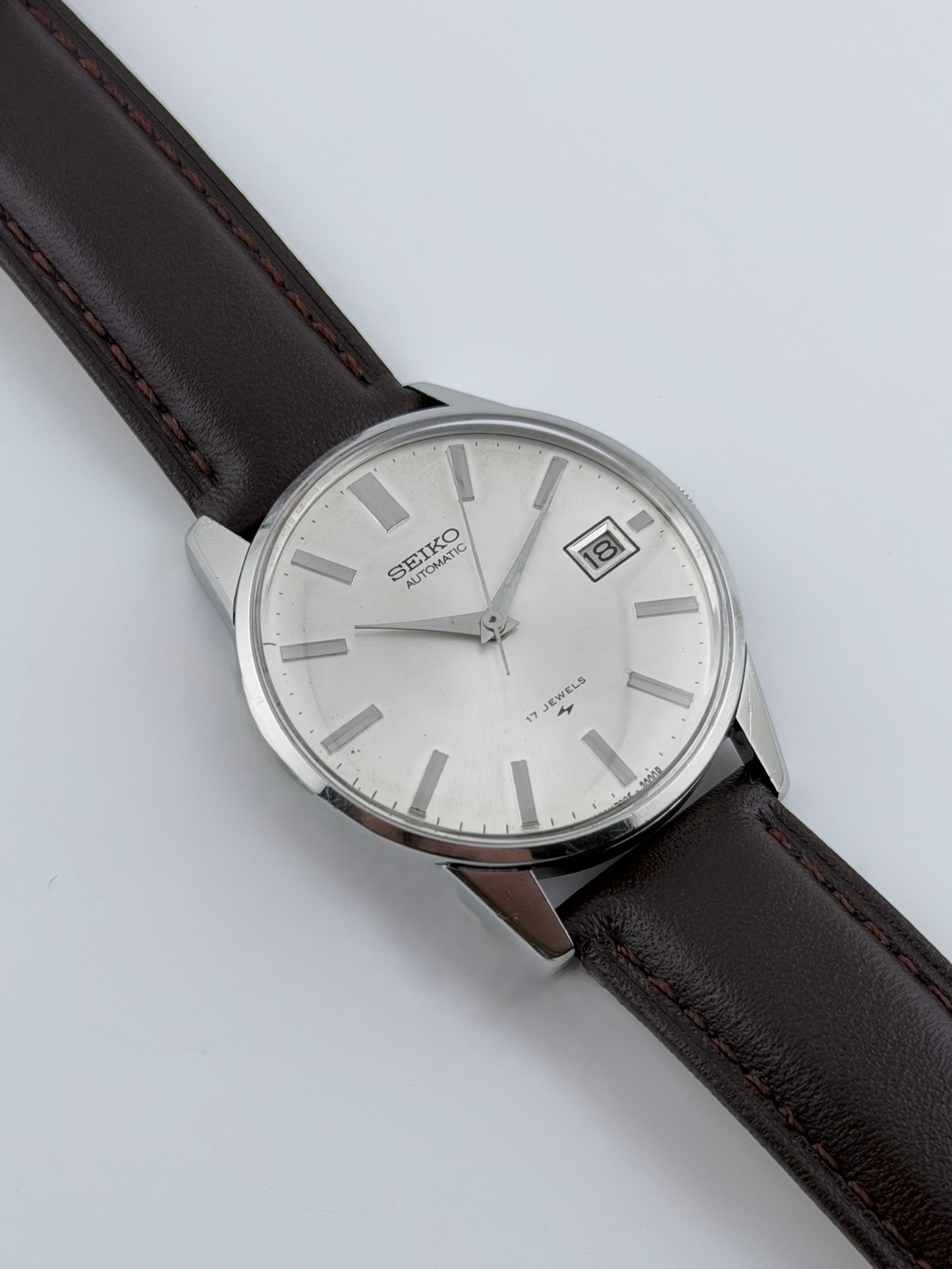 Seiko Automatic Date 17j 7005-2000
