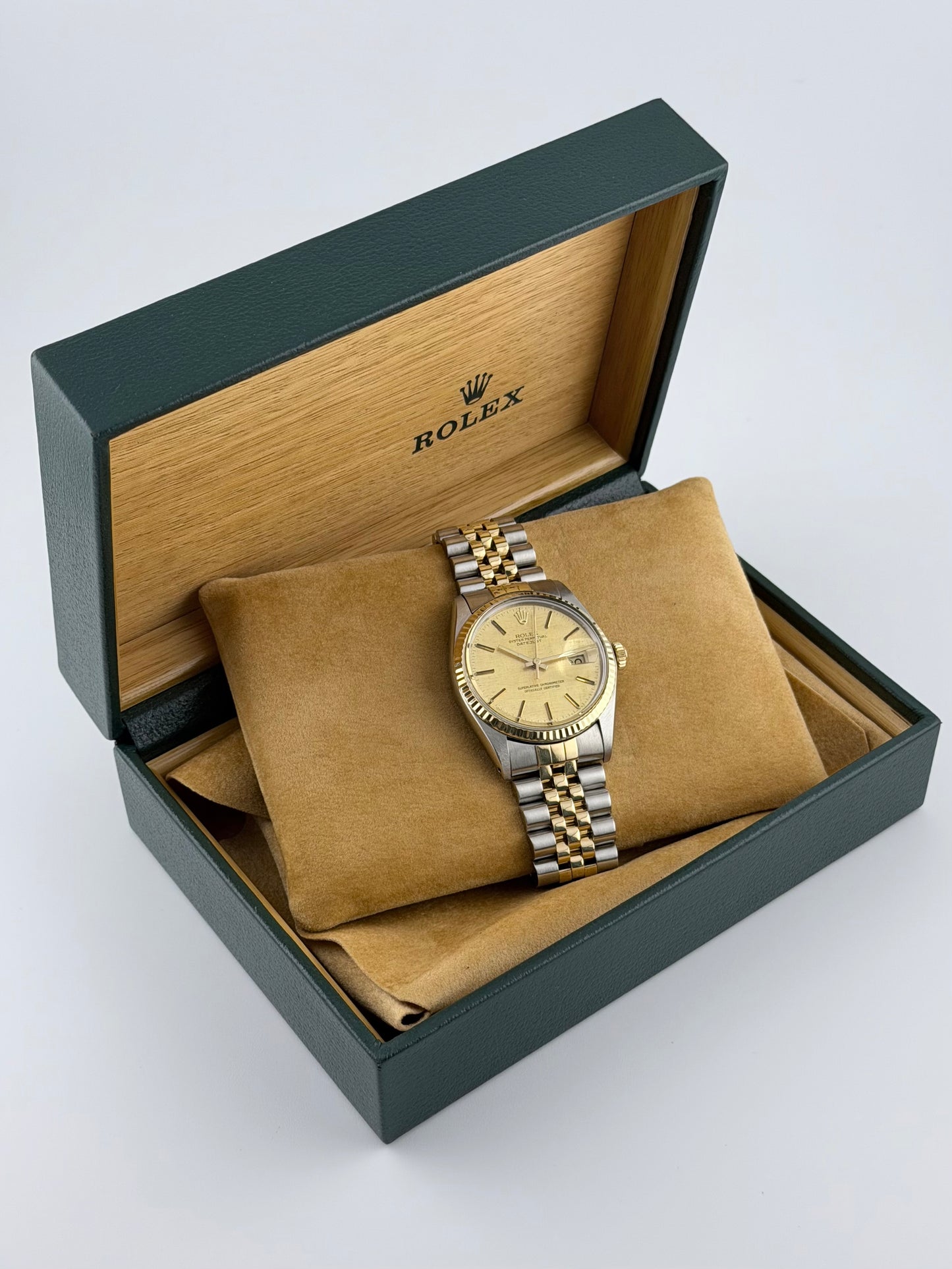 Rolex Datejust Oyster Perpetual Two-Tone - 16013 - Linen Dial - Exceptional Condition