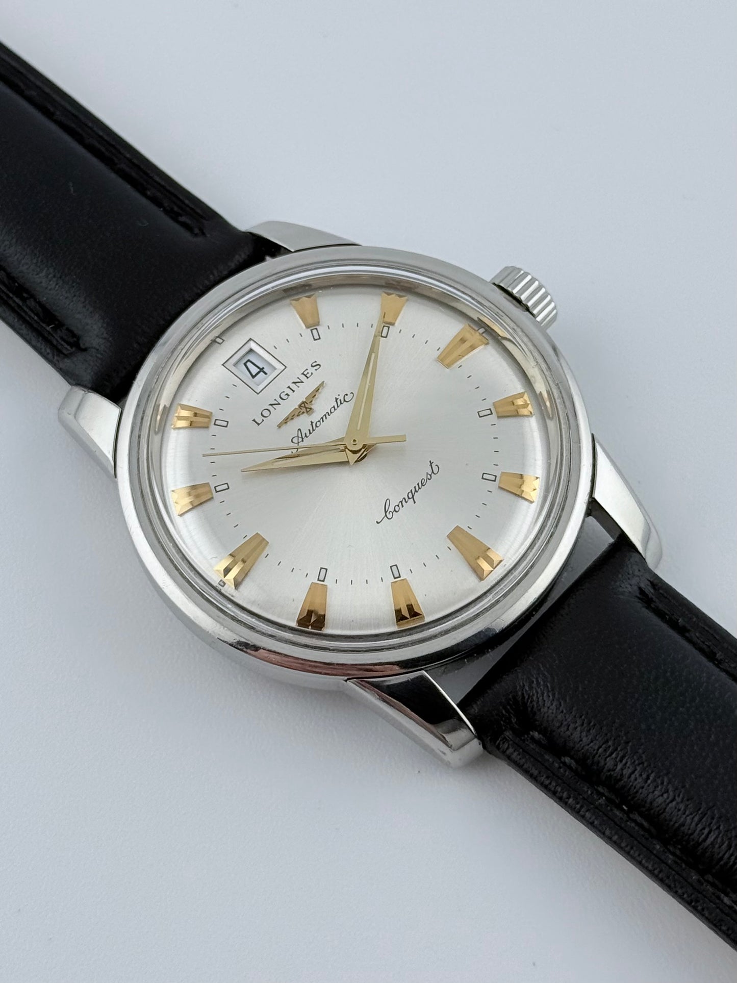 Longines Conquest Automatic Date L.1611.4 - Sunburst Dial