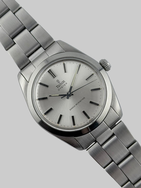 TUDOR 1976年カタログ 938C8511-7445-4017-AEF2-