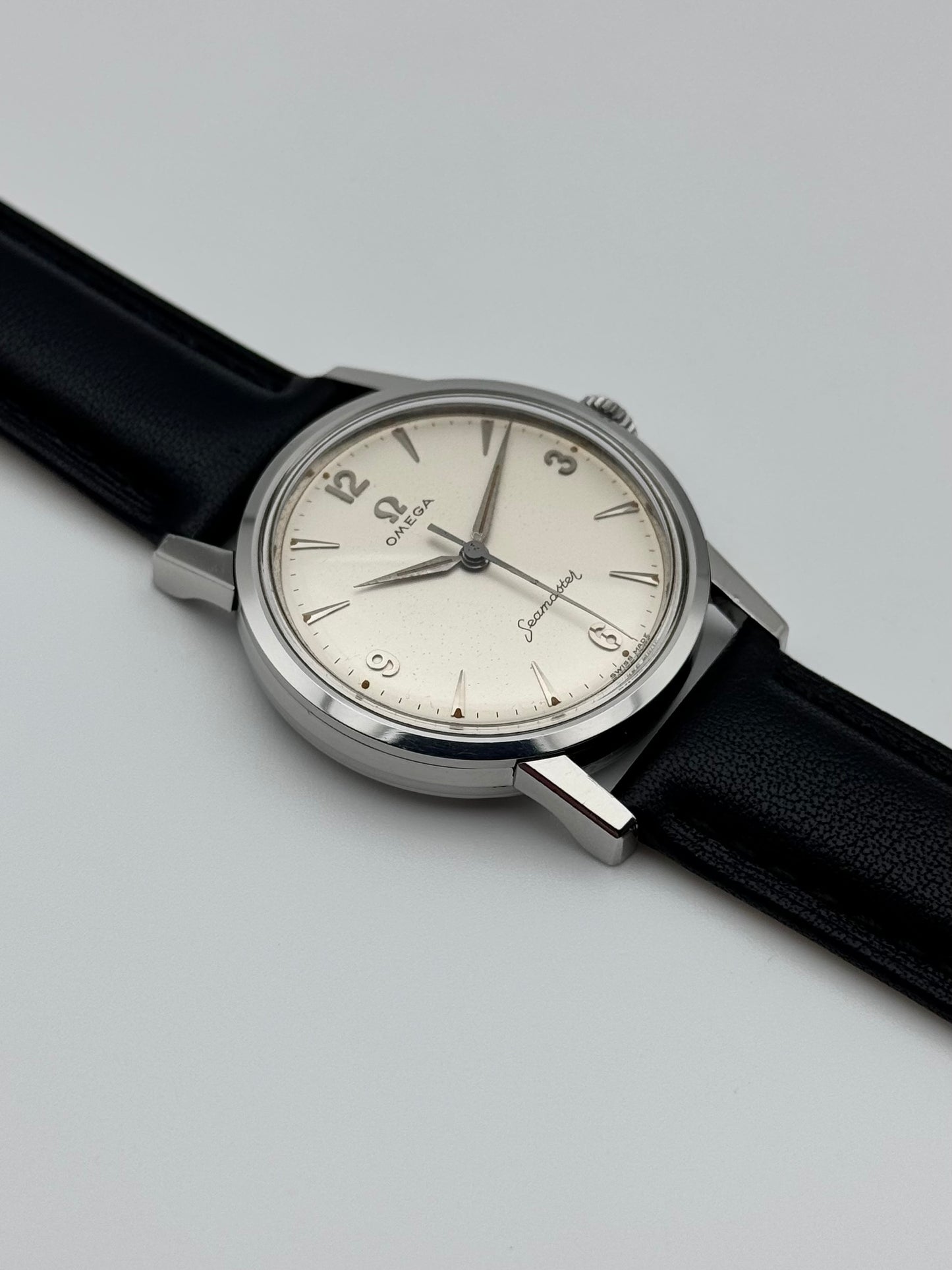 Omega Seamaster Manual Wind Arabic Numerals - 14723