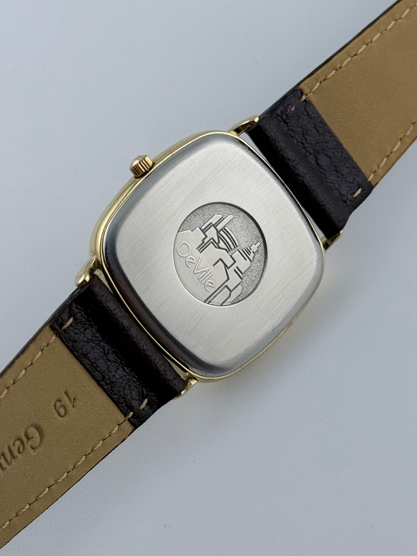 Omega De Ville Quartz Date - 196.0317.1
