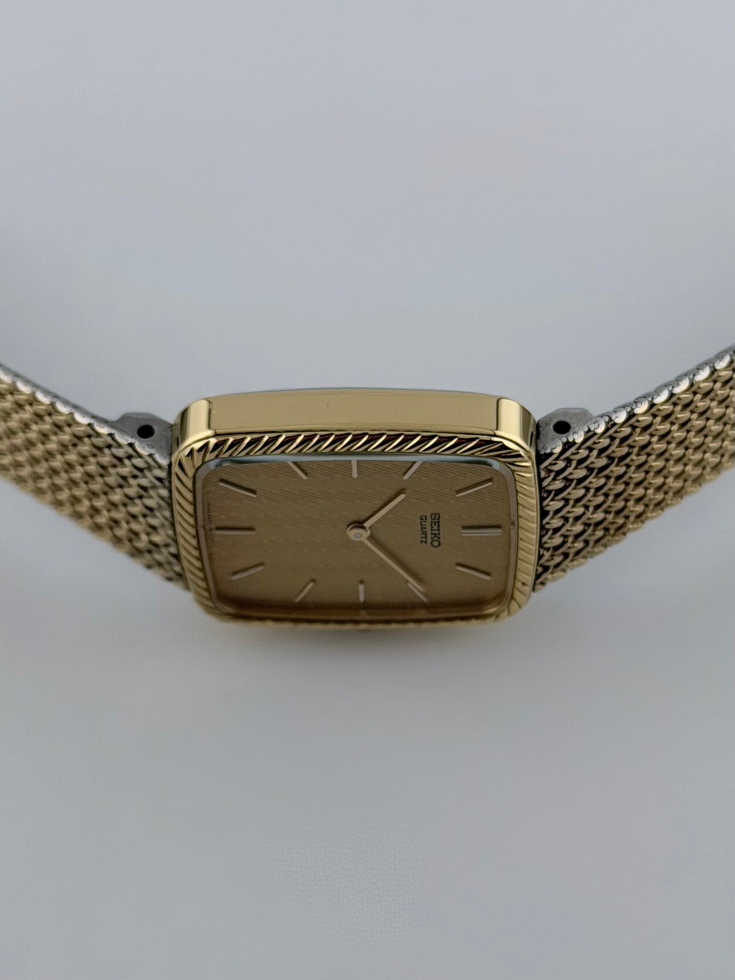Seiko Tank Quartz 8620-5090