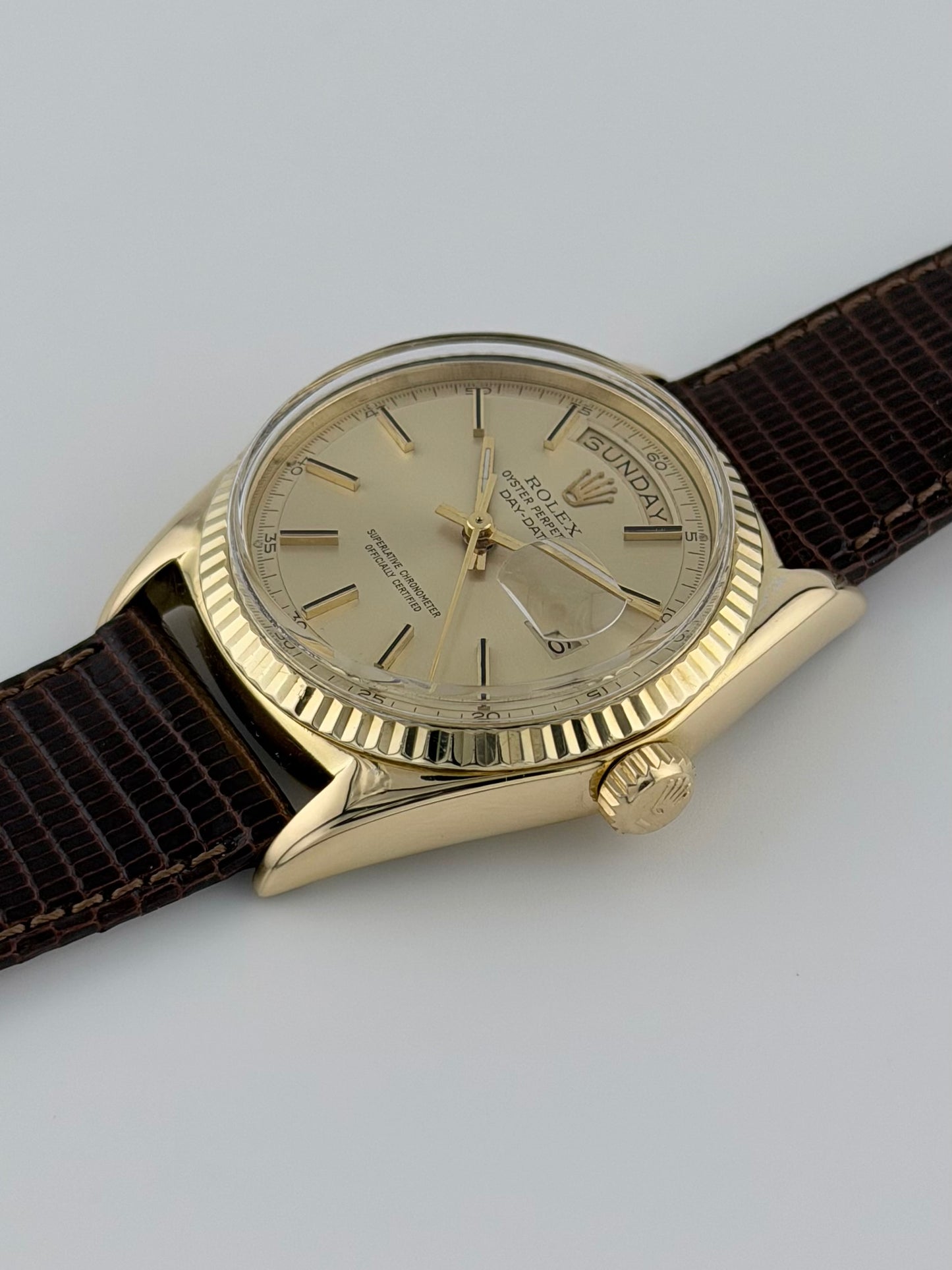 Rolex Oyster Perpetual Day-Date - 1803 Solid 18ct Gold