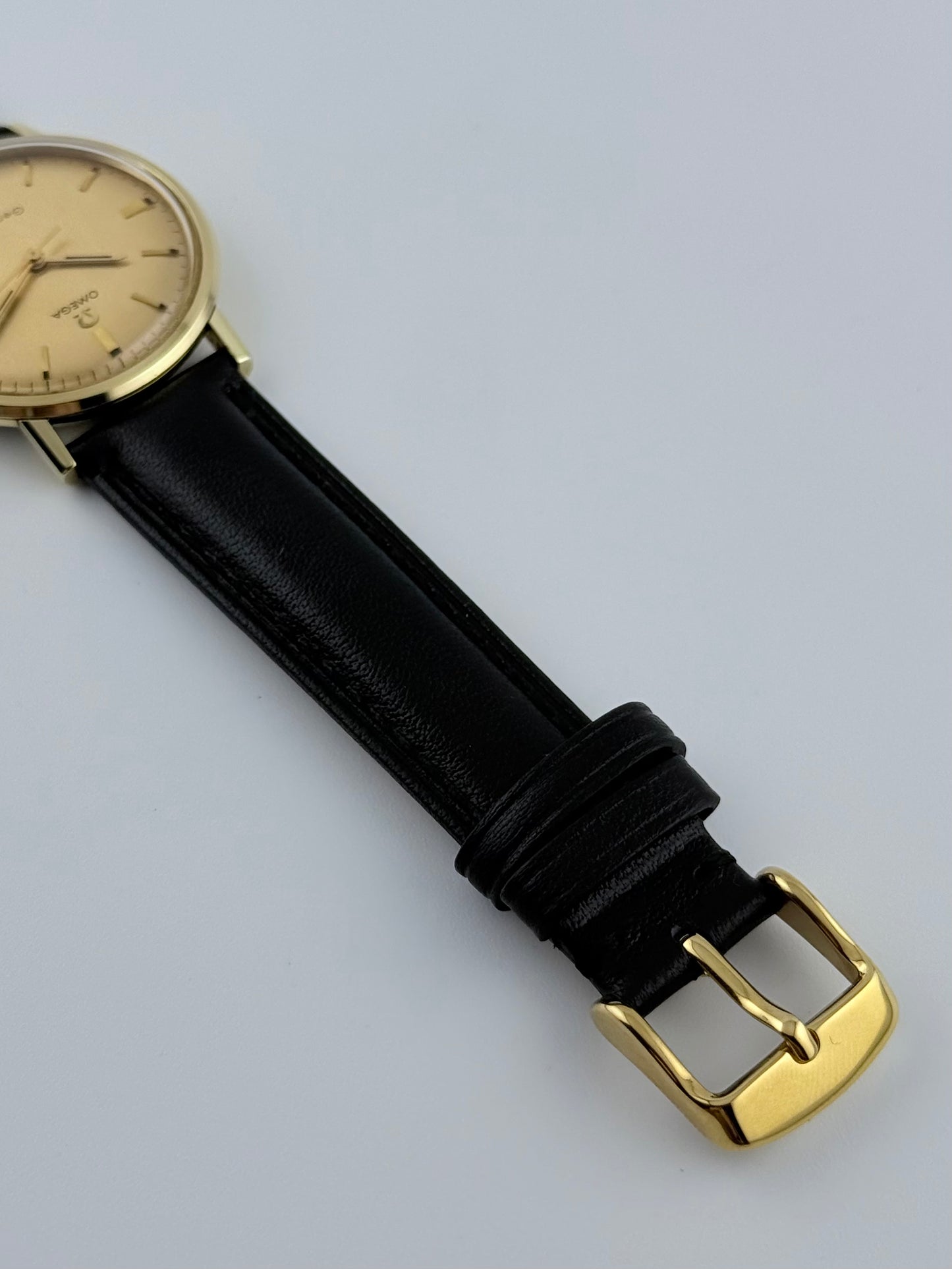 Omega Geneve Manual Wind 132.019 Frosted Dial